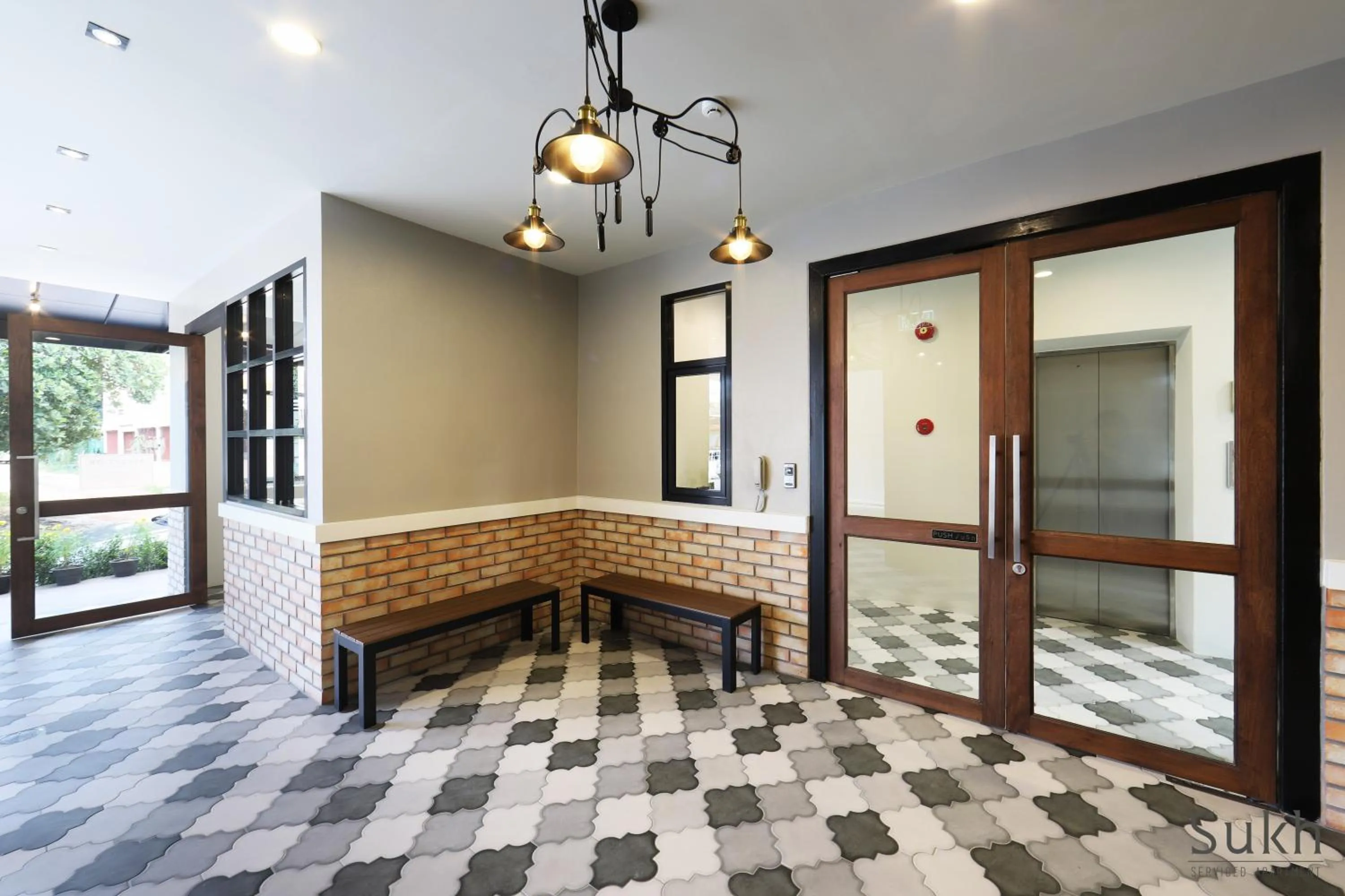 Sukh Serviced Apartment