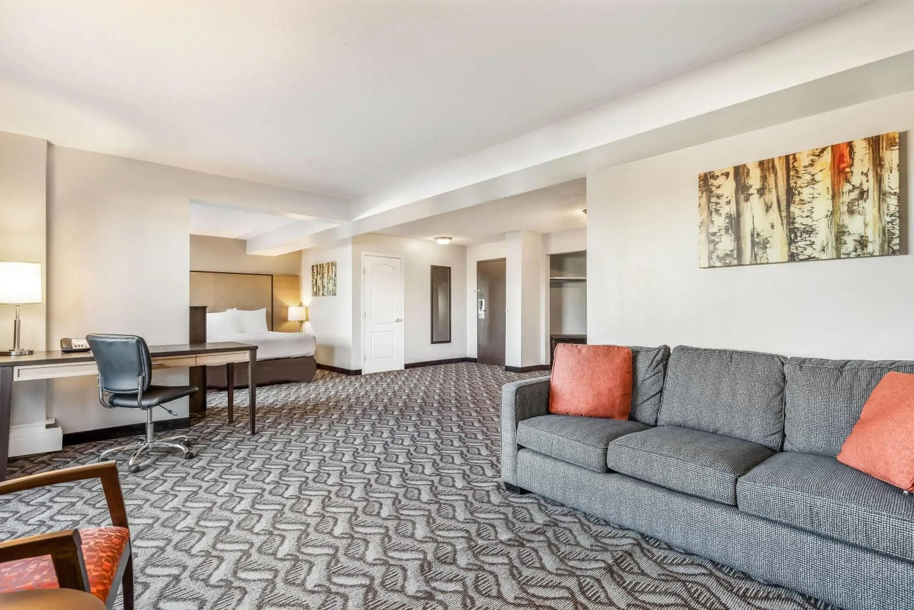 King Studio Suite with Balcony - Non-Smoking in Days Inn by Wyndham Airdrie King Studio Suite with Balcony - Non-Smoking in Days Inn by Wyndham Airdrie