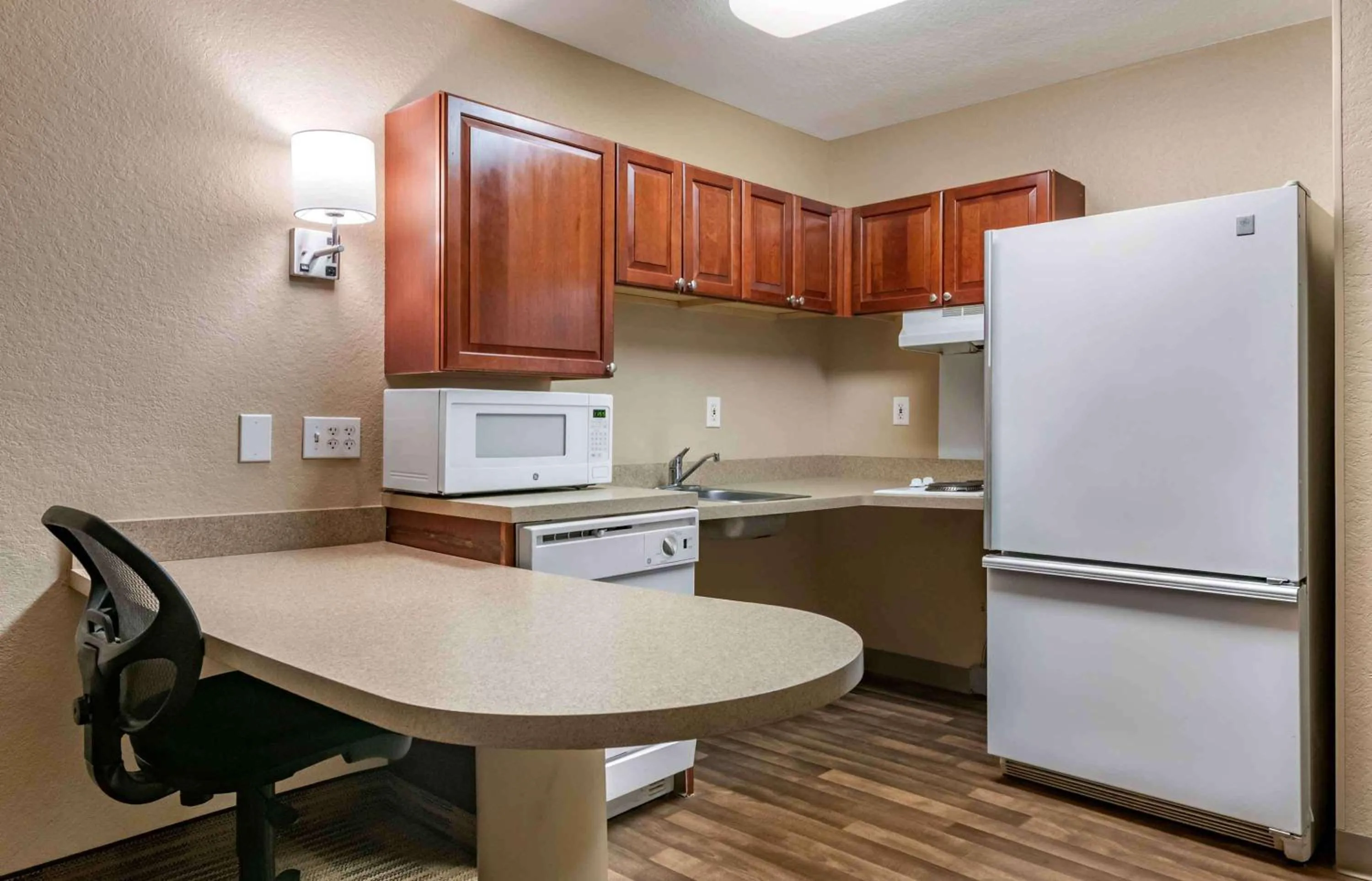 Bedroom in Extended Stay America Suites - Orlando - Southpark - Commodity Circle