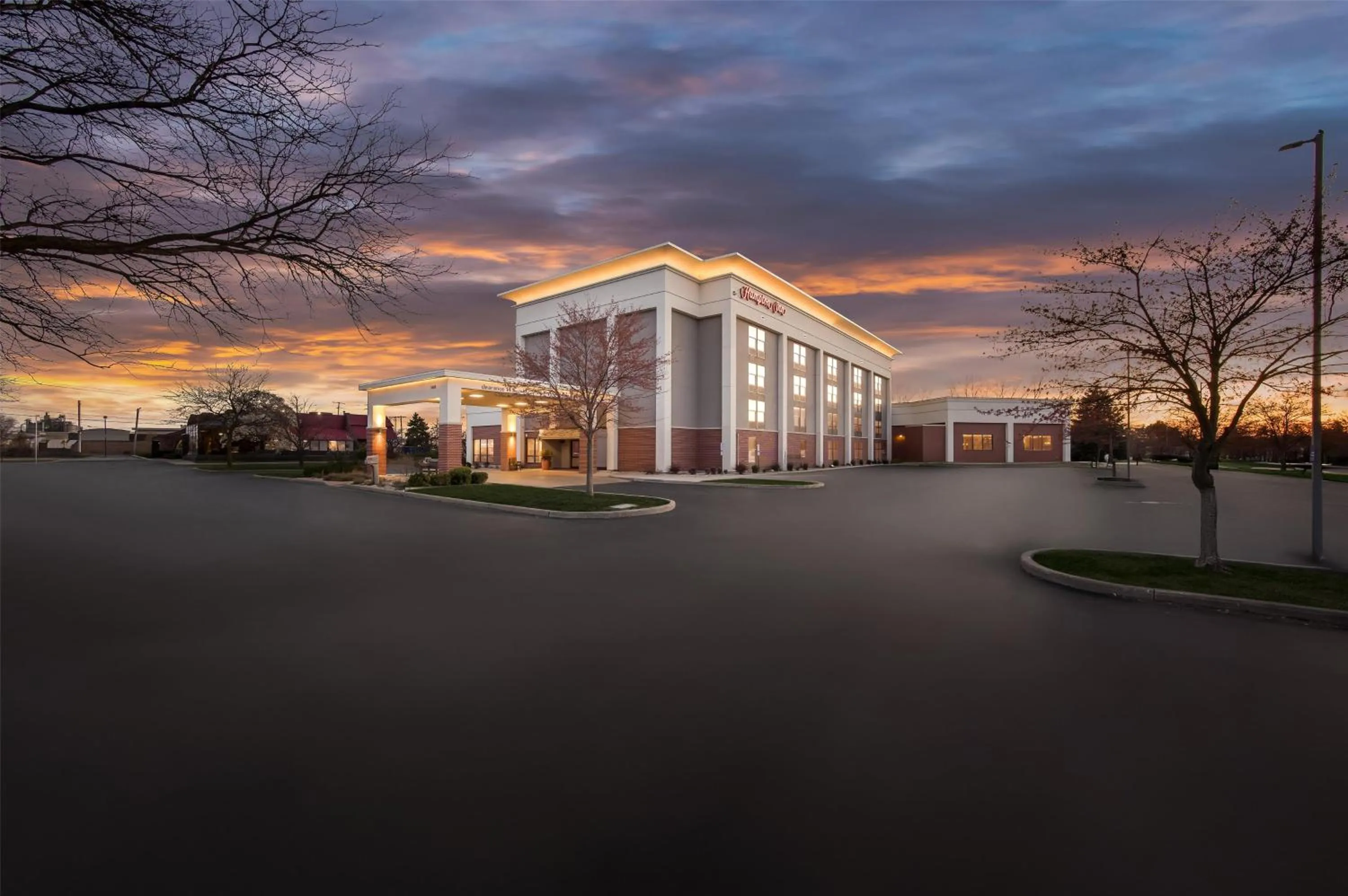 Property building in Hampton Inn Toledo-South/Maumee
