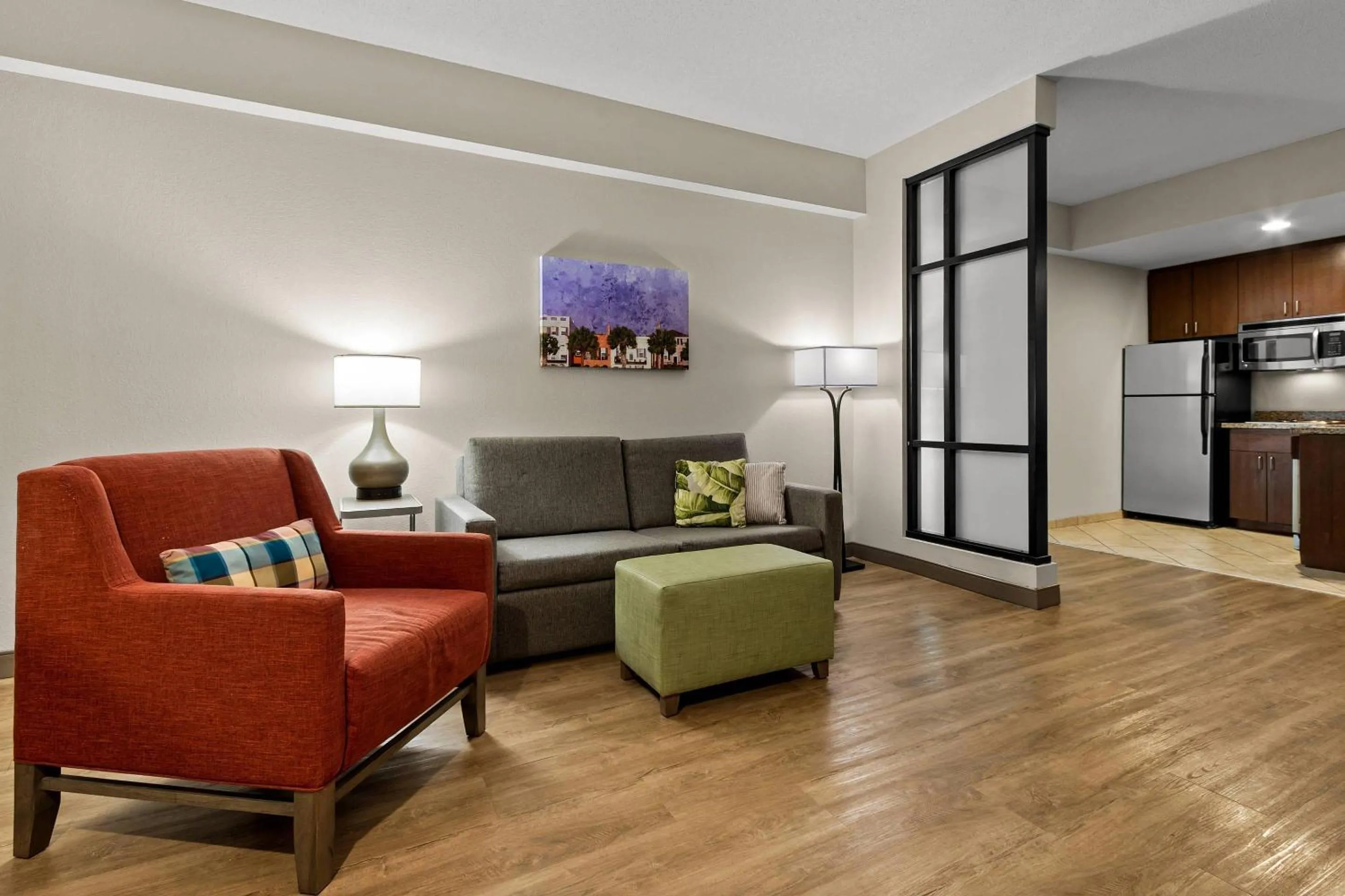 Bedroom in Comfort Suites Charleston West Ashley