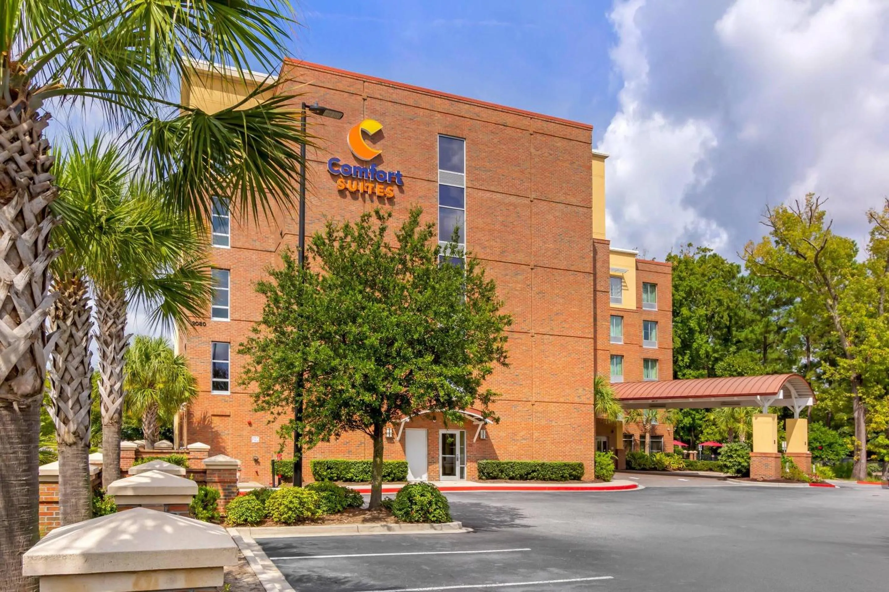 Property building in Comfort Suites Charleston West Ashley