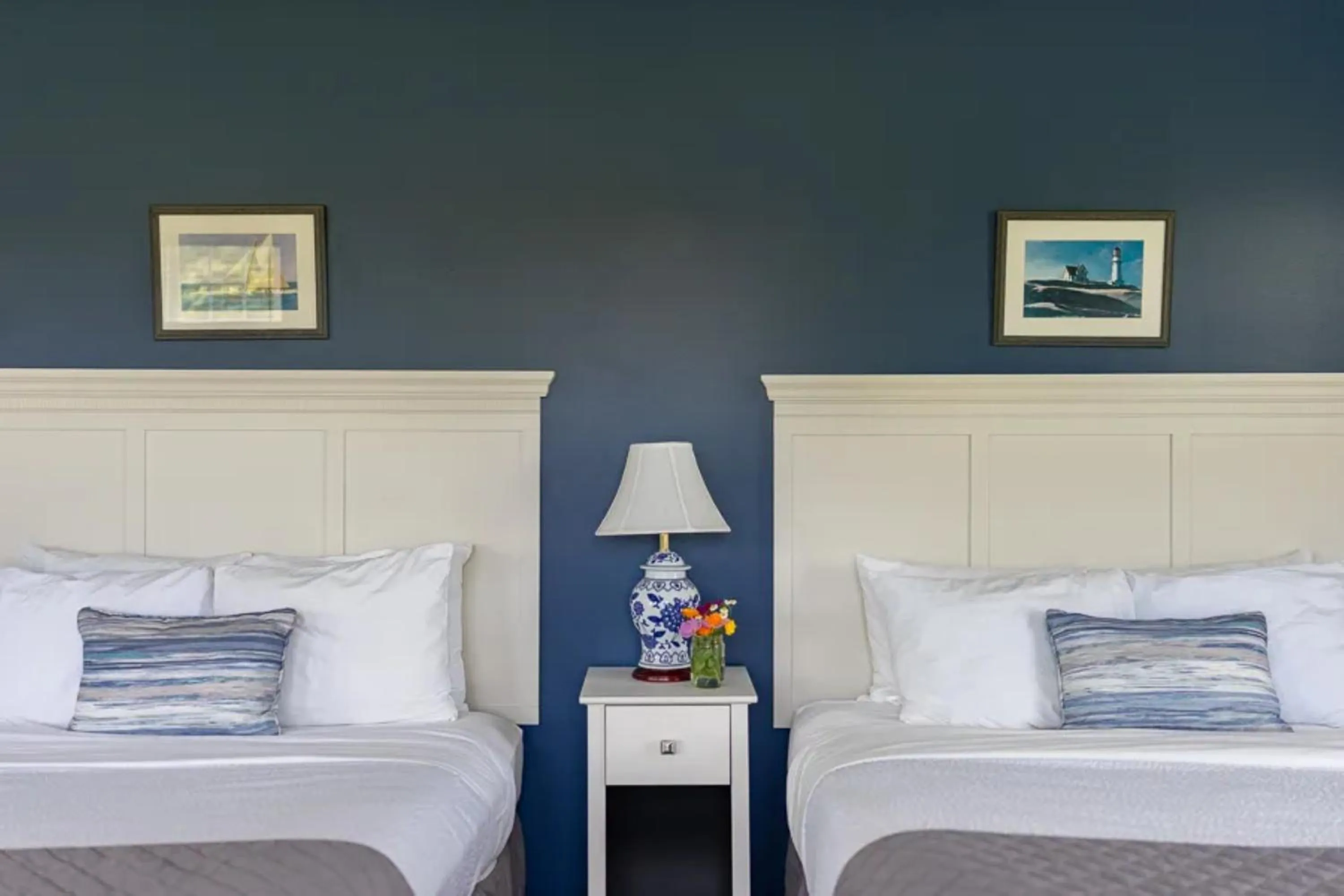 Bed in Sebasco Harbor Resort & Golf Club