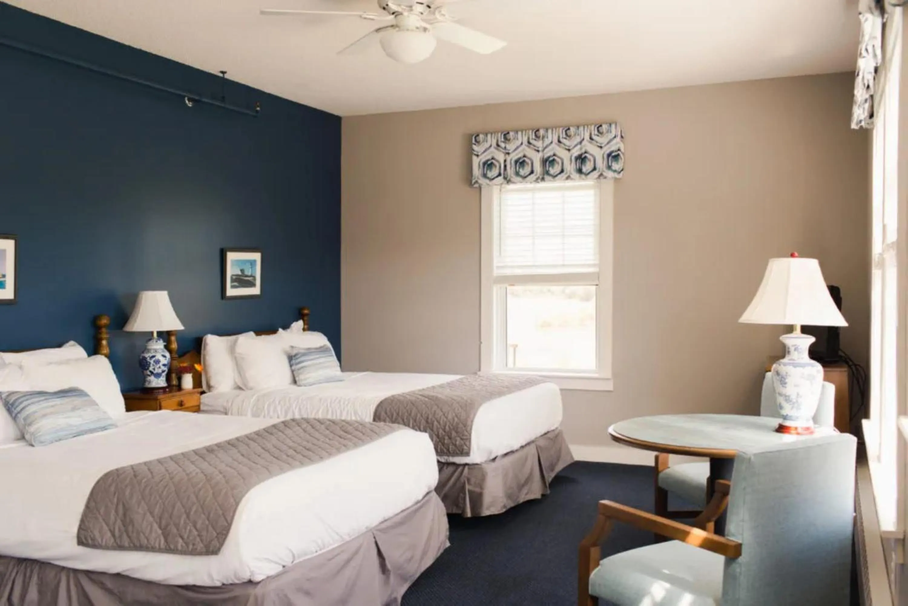 Bed in Sebasco Harbor Resort & Golf Club