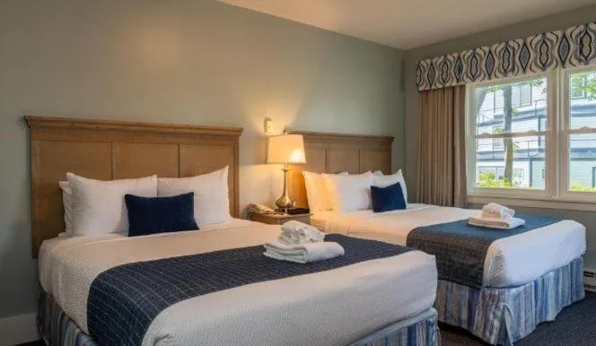 Bed in Sebasco Harbor Resort & Golf Club