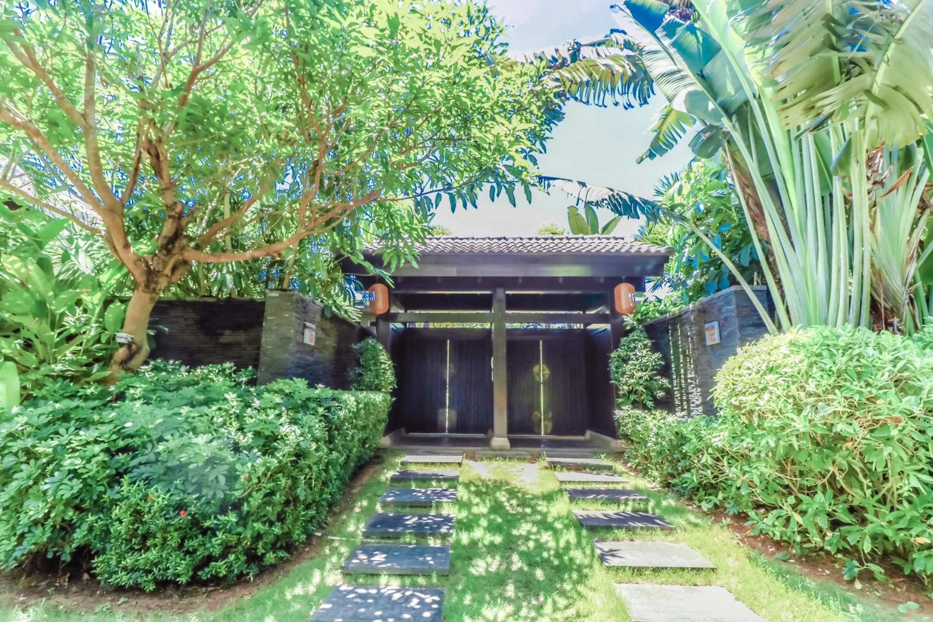 Property building in Narada Resort & Spa Perfume Bay Sanya - All Villas