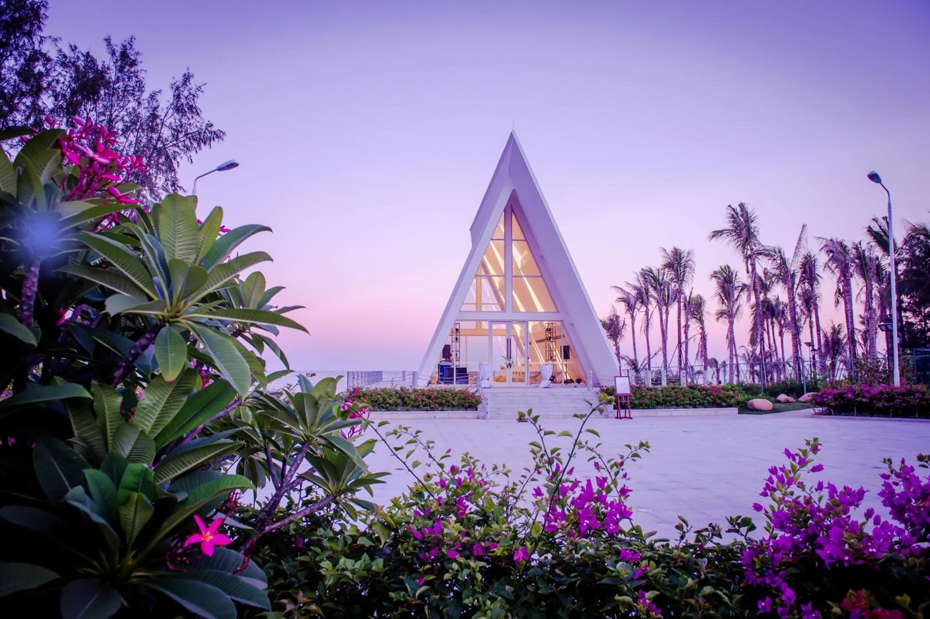 Banquet/Function facilities in Narada Resort & Spa Perfume Bay Sanya - All Villas