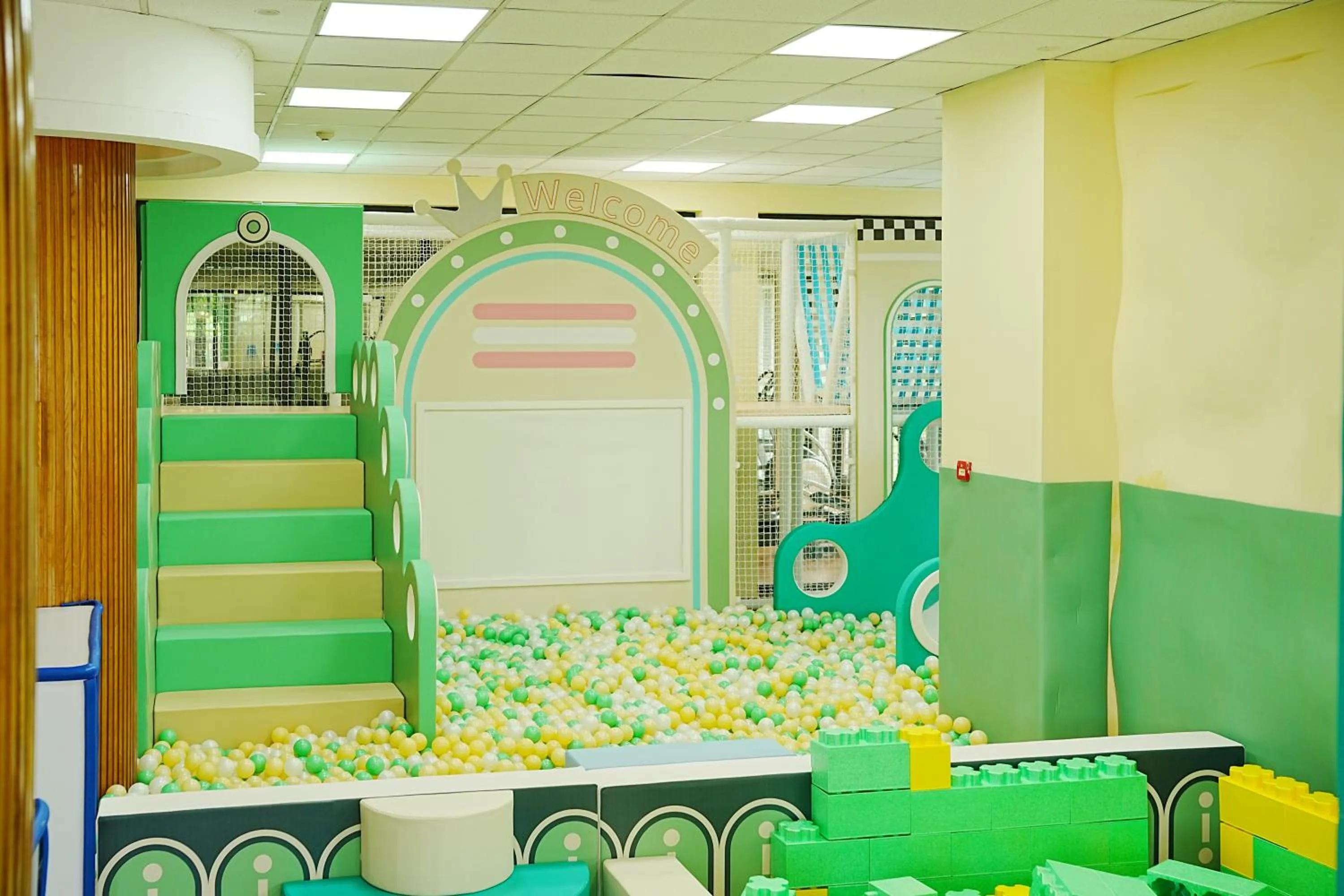 Children play ground in Narada Resort & Spa Perfume Bay Sanya - All Villas