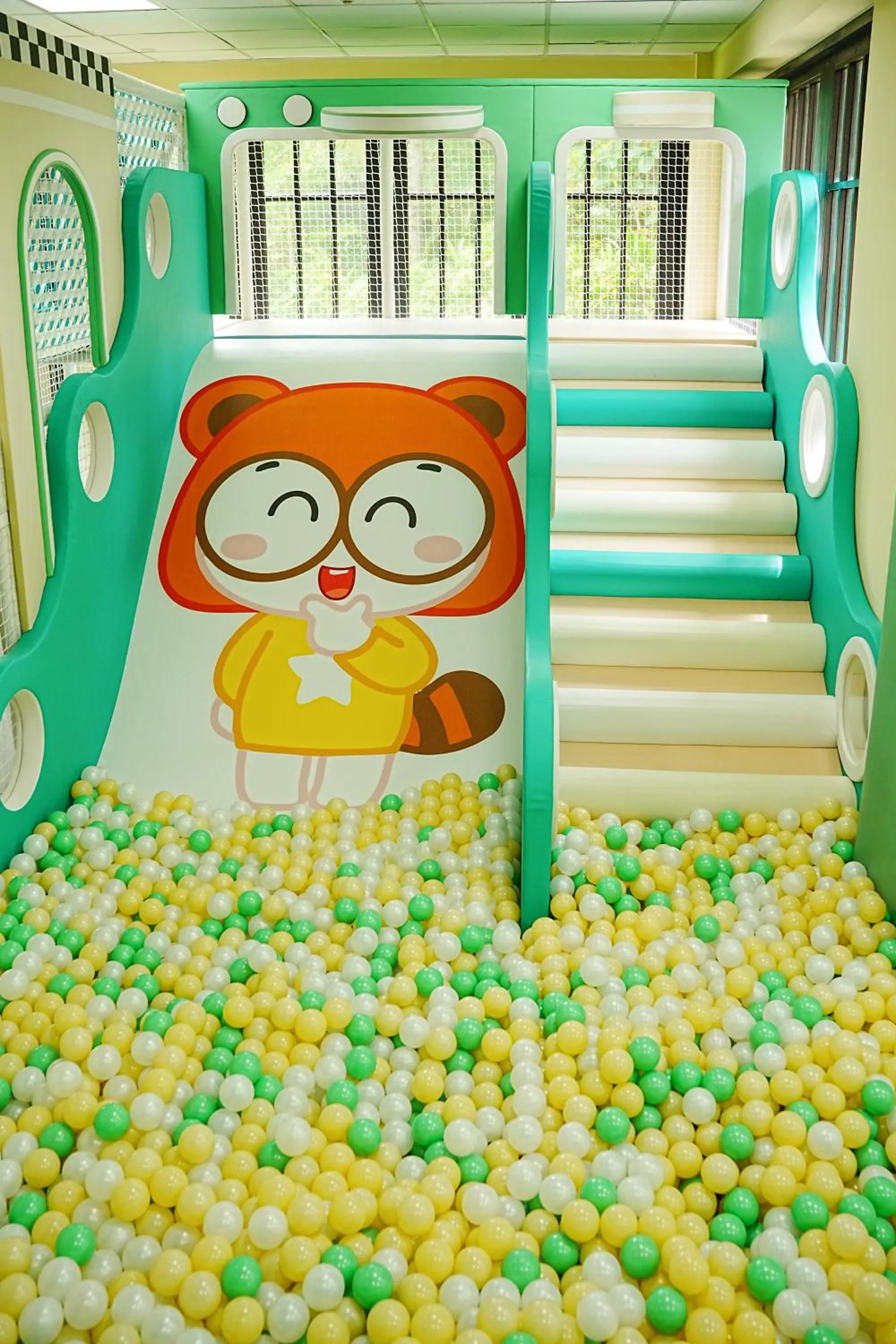 Children play ground in Narada Resort & Spa Perfume Bay Sanya - All Villas