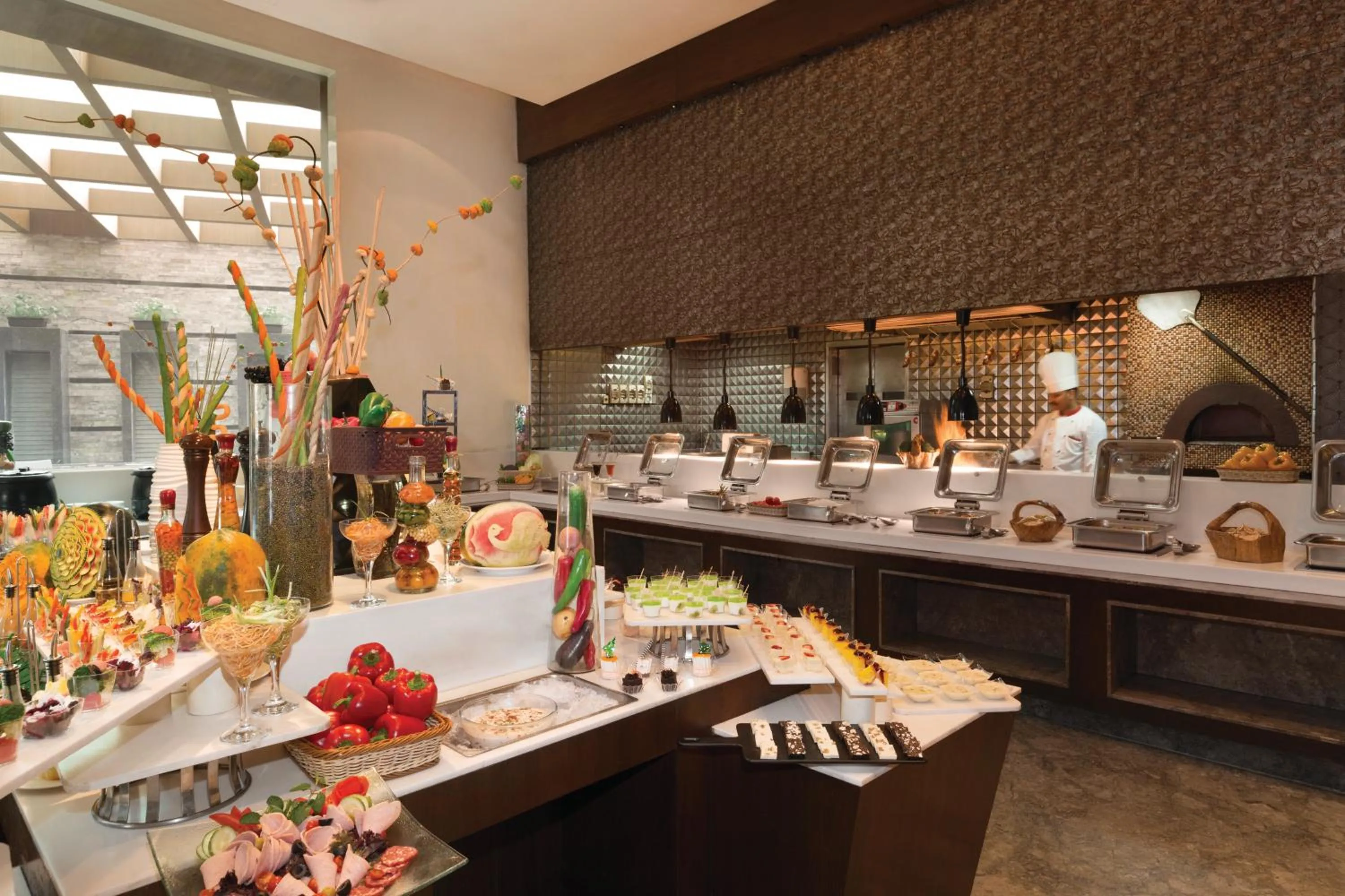 Restaurant/places to eat in Ramada Gurgaon Central