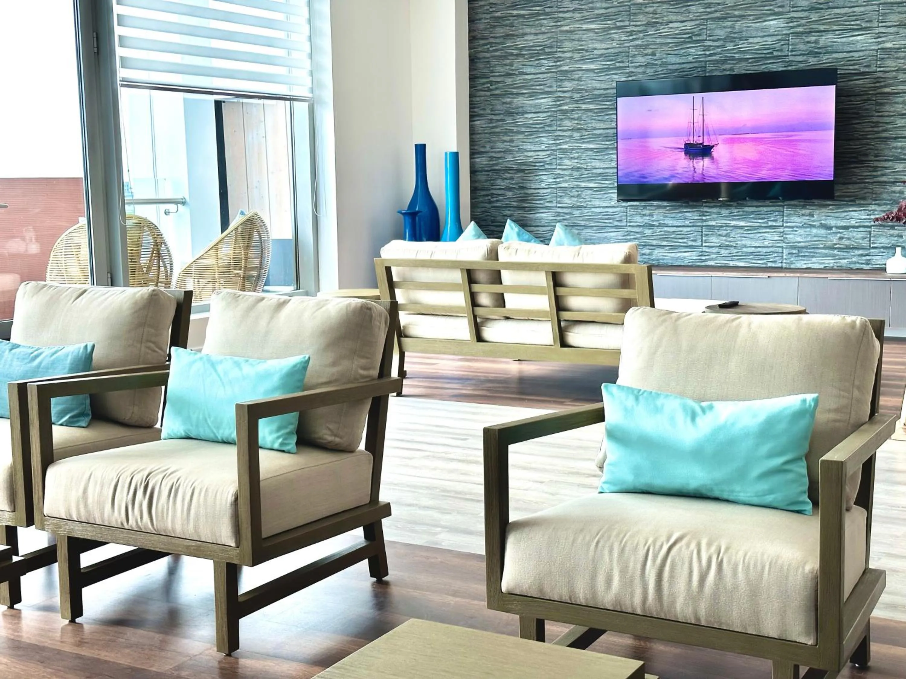 Lounge or bar in V Villas Maldives at Mirihi - MGallery Collection