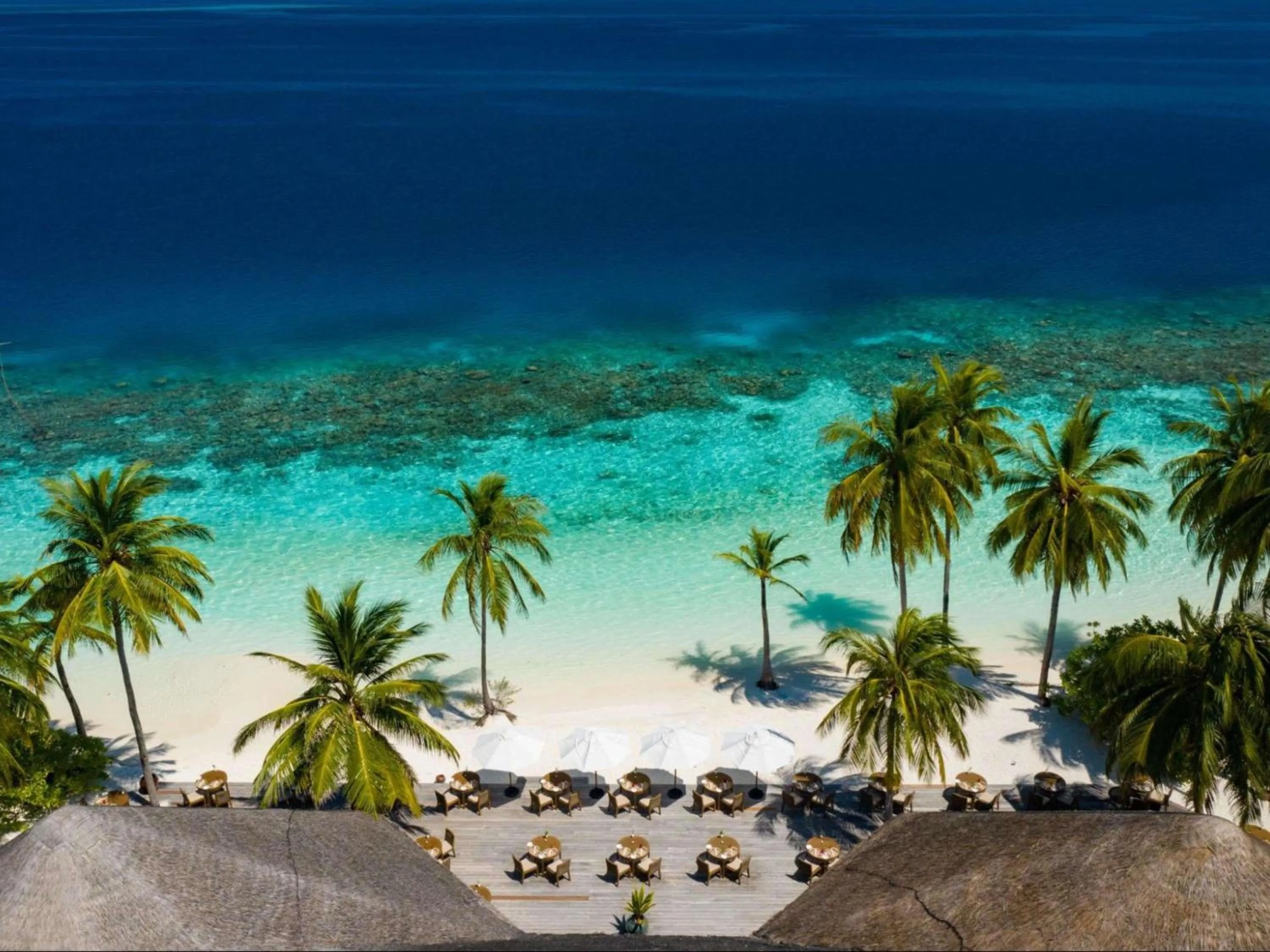 Restaurant/places to eat in V Villas Maldives at Mirihi - MGallery Collection