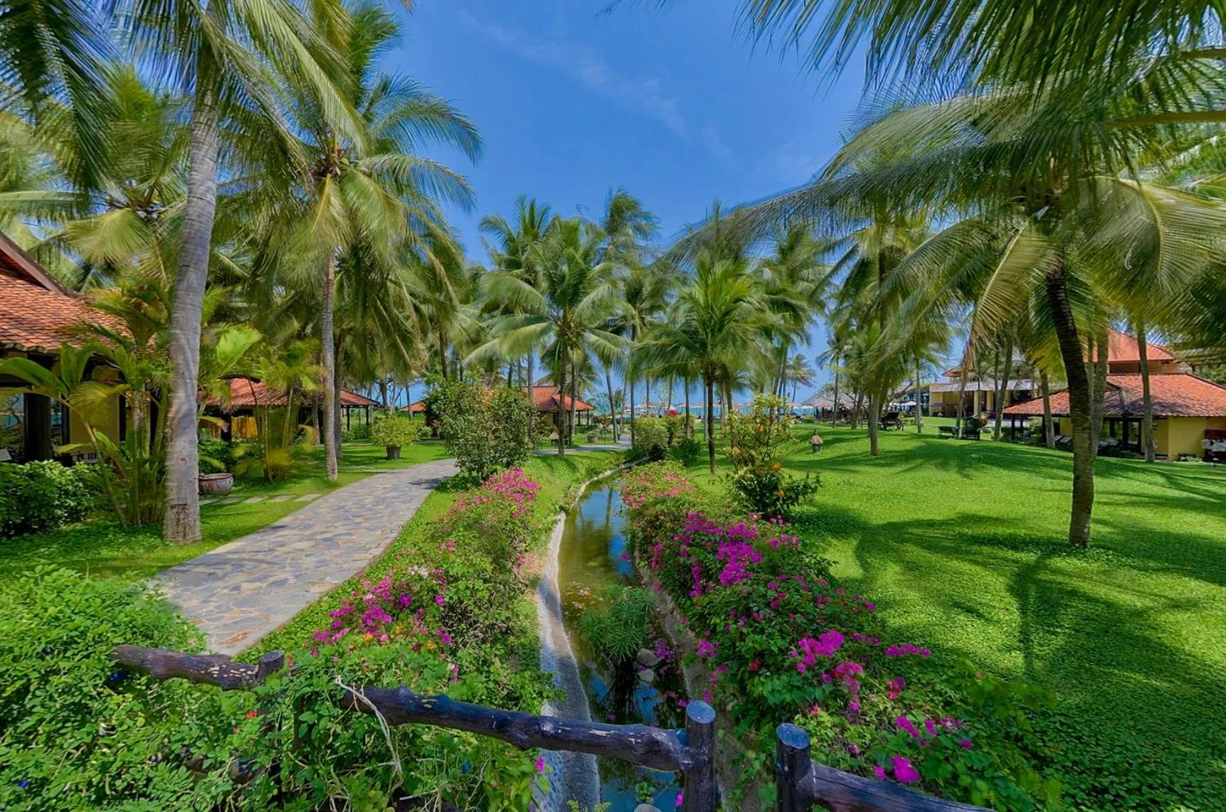 Garden view in Seahorse Resort & Spa