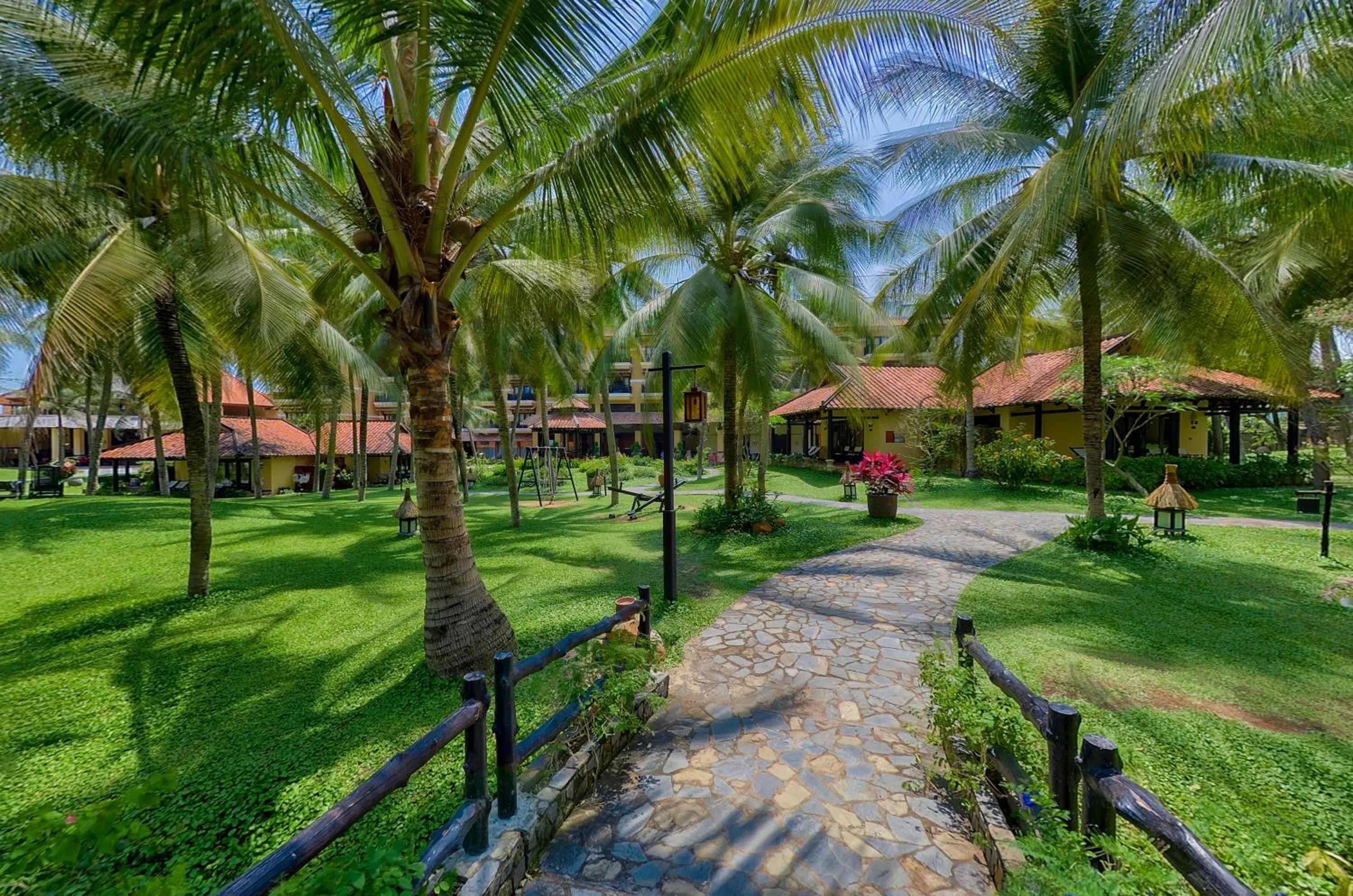 Garden view in Seahorse Resort & Spa