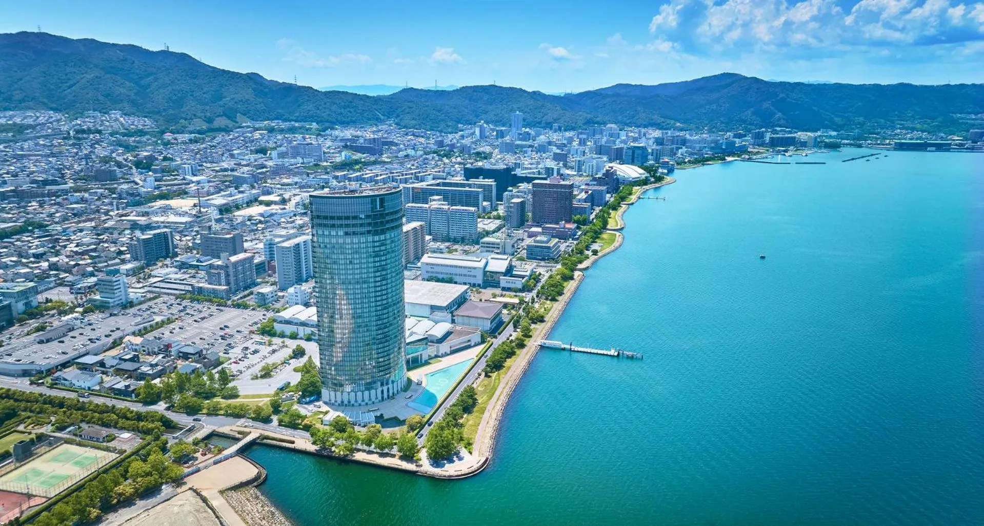 Property building in Lake Biwa Otsu Prince Hotel