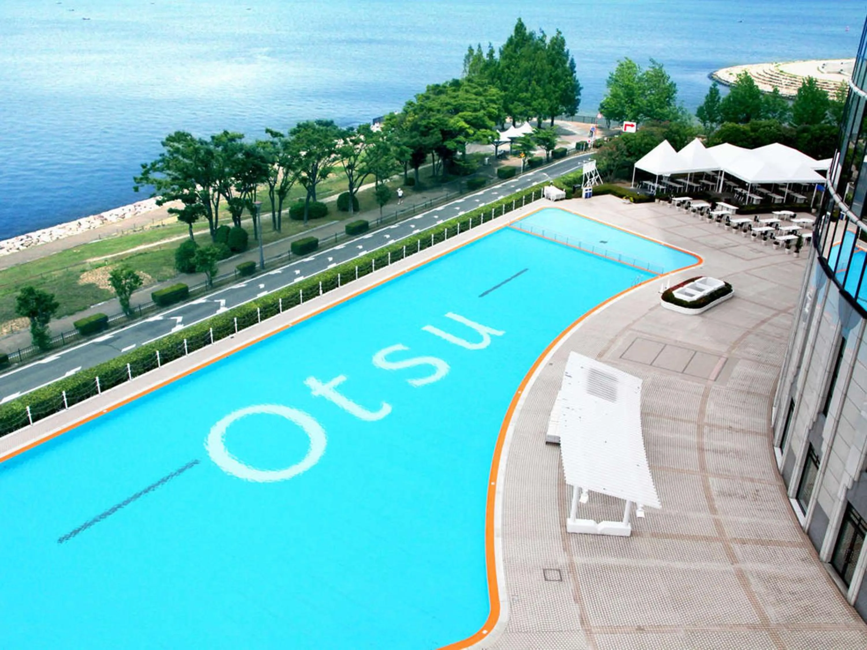 Swimming pool in Lake Biwa Otsu Prince Hotel