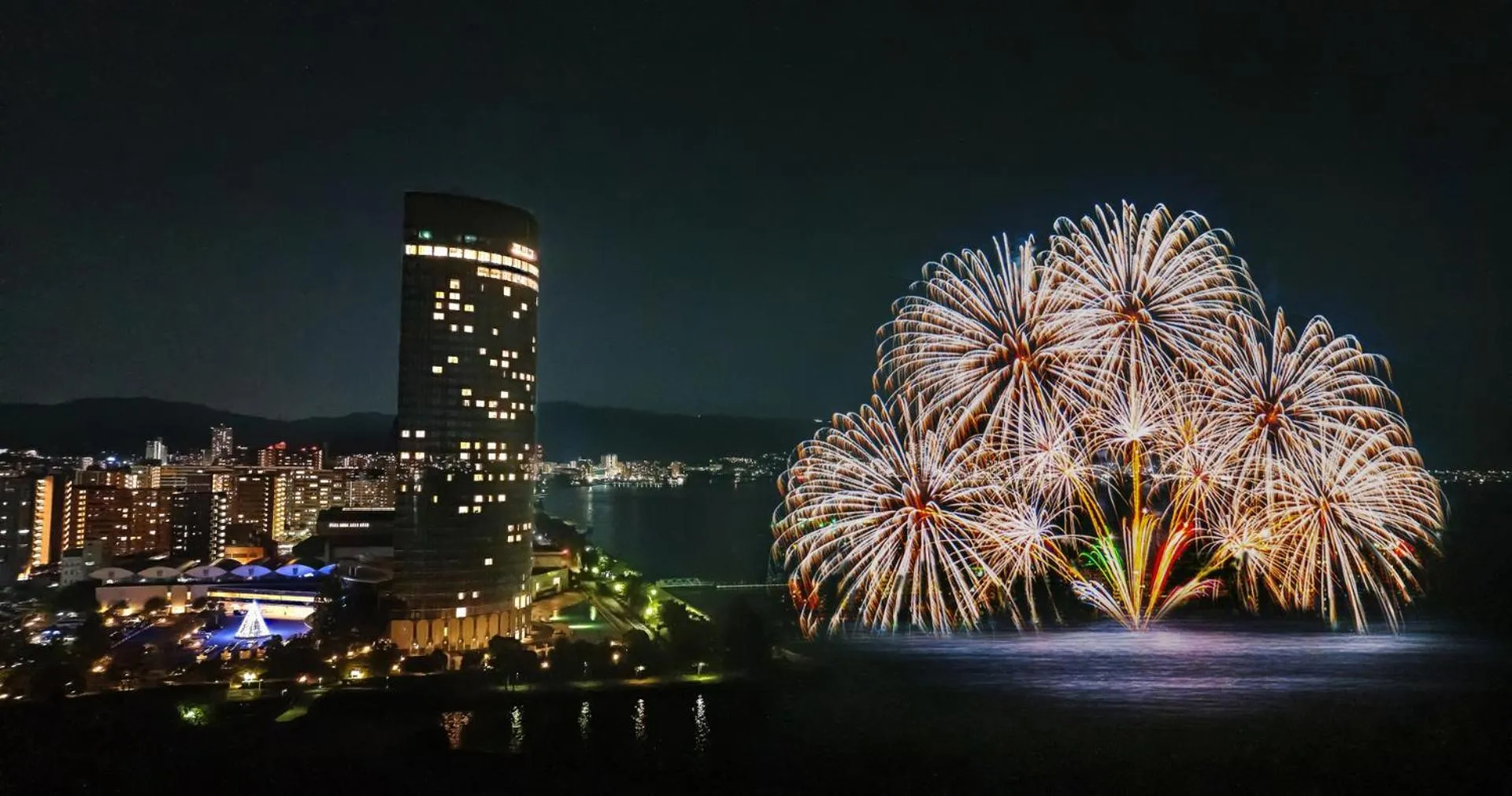 Property building in Lake Biwa Otsu Prince Hotel