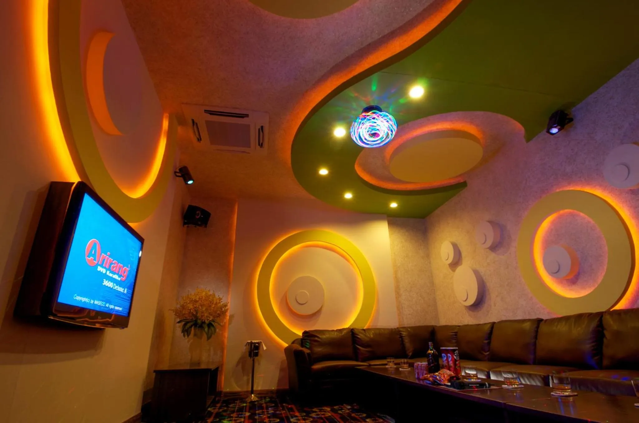 Karaoke in Sea Links Beach Hotel