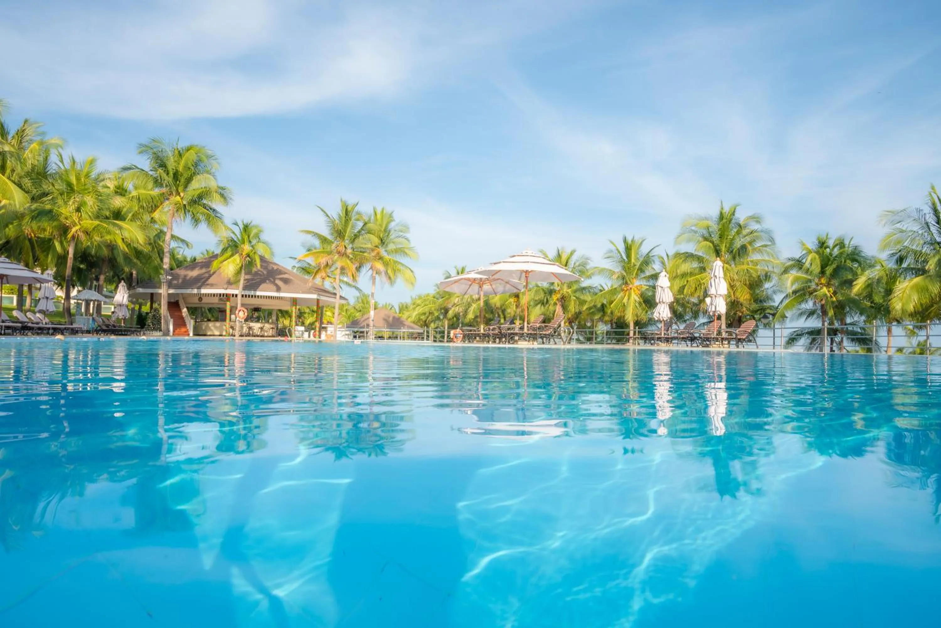Pool view in Sea Links Beach Hotel