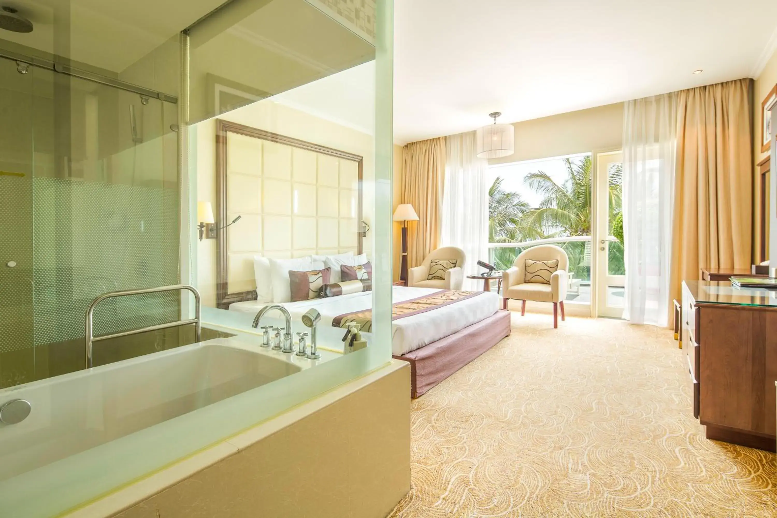 Superior Double or Twin Room with Pool View in Sea Links Beach Hotel Superior Double or Twin Room with Pool View in Sea Links Beach Hotel