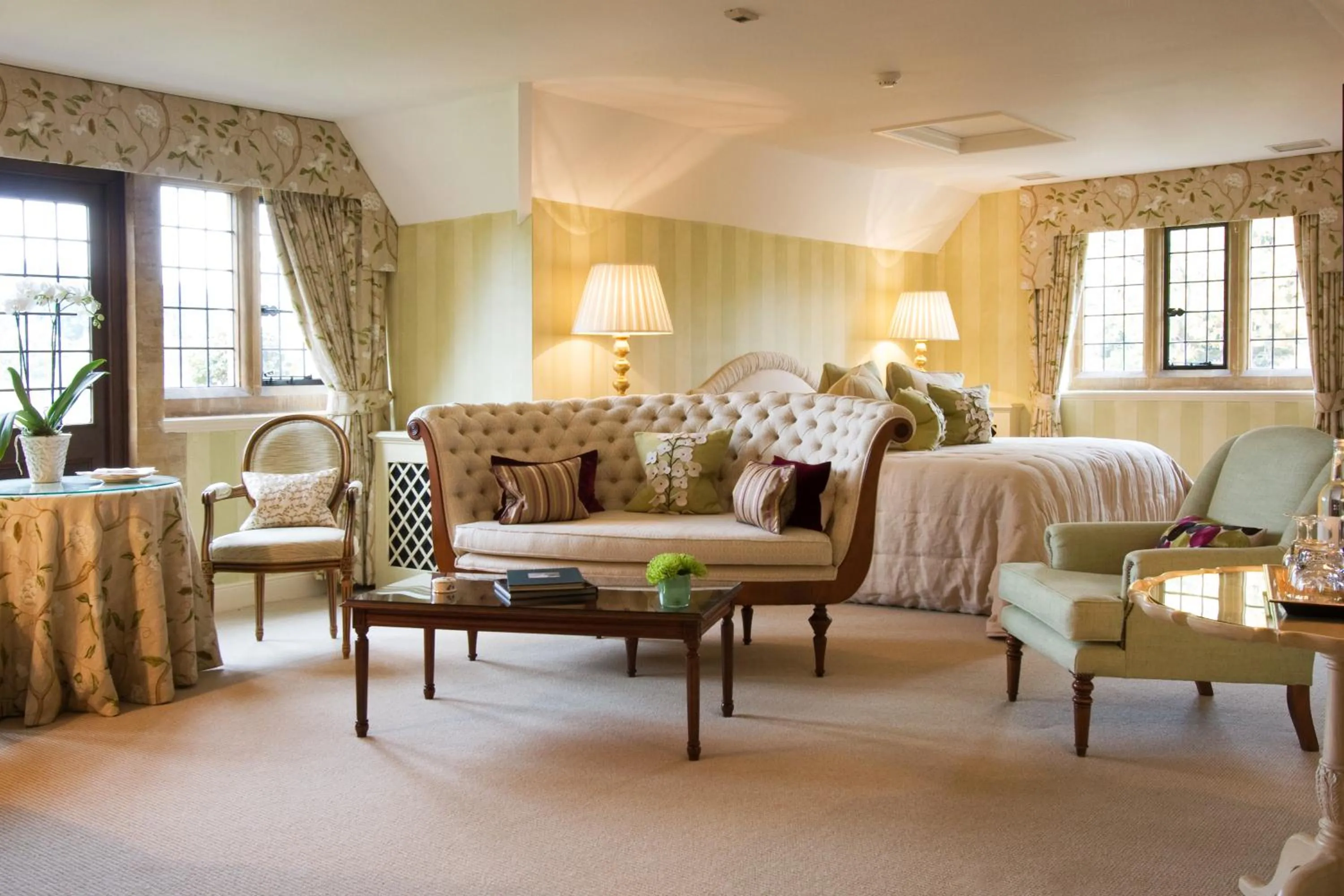 Bedroom in Le Manoir aux Quat'Saisons, A Belmond Hotel, Oxfordshire