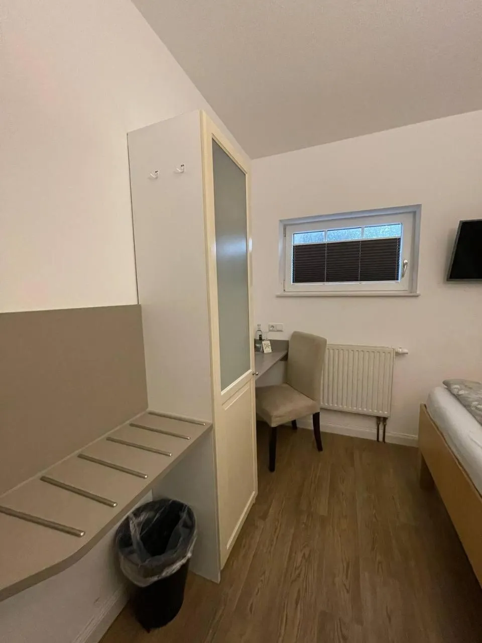 Photo of the whole room, Bed in Hotel Deichvoigt