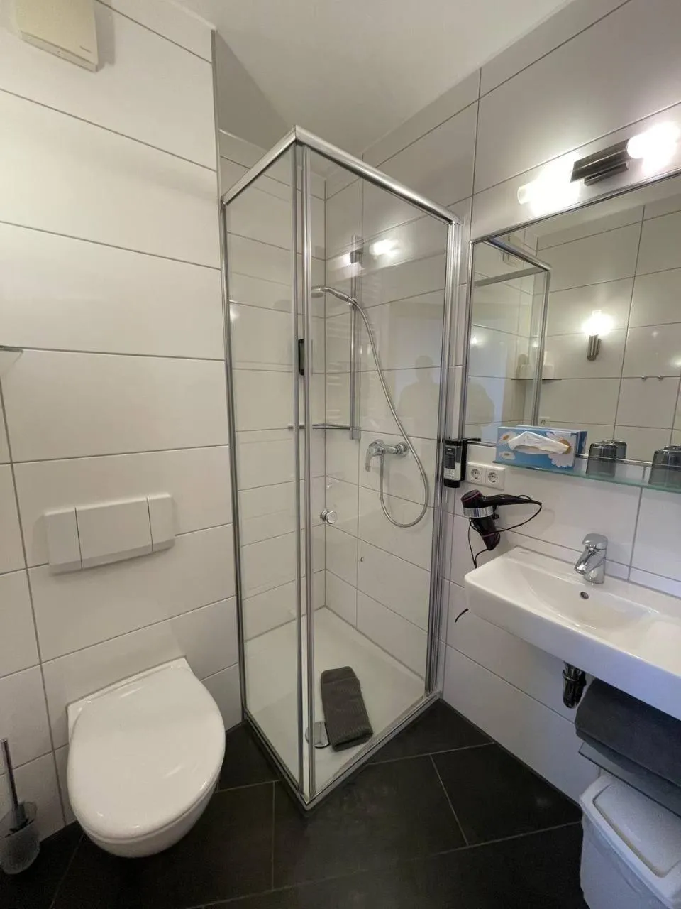Shower in Hotel Deichvoigt