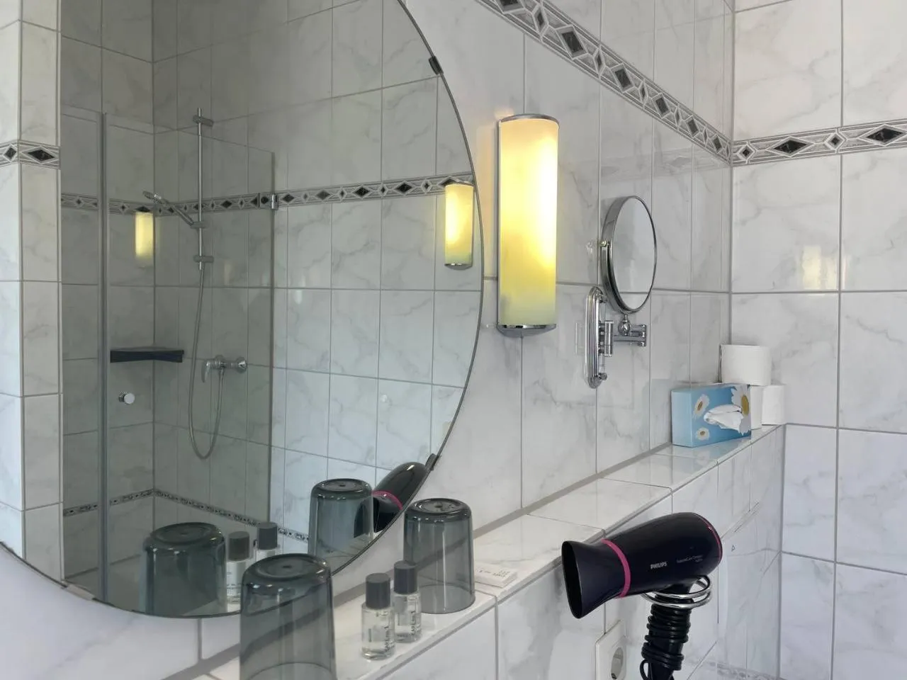 Shower in Hotel Deichvoigt