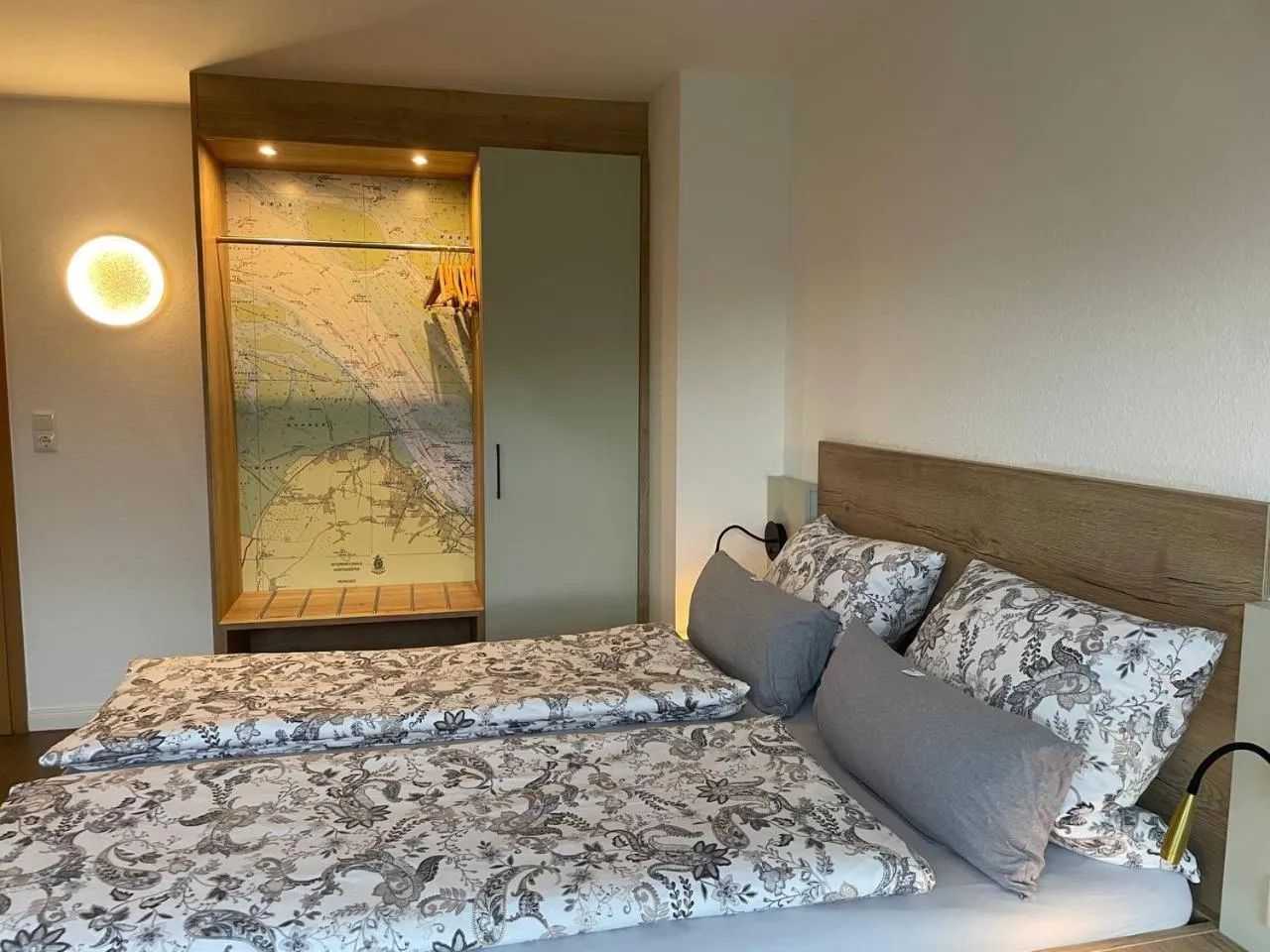 Bed in Hotel Deichvoigt