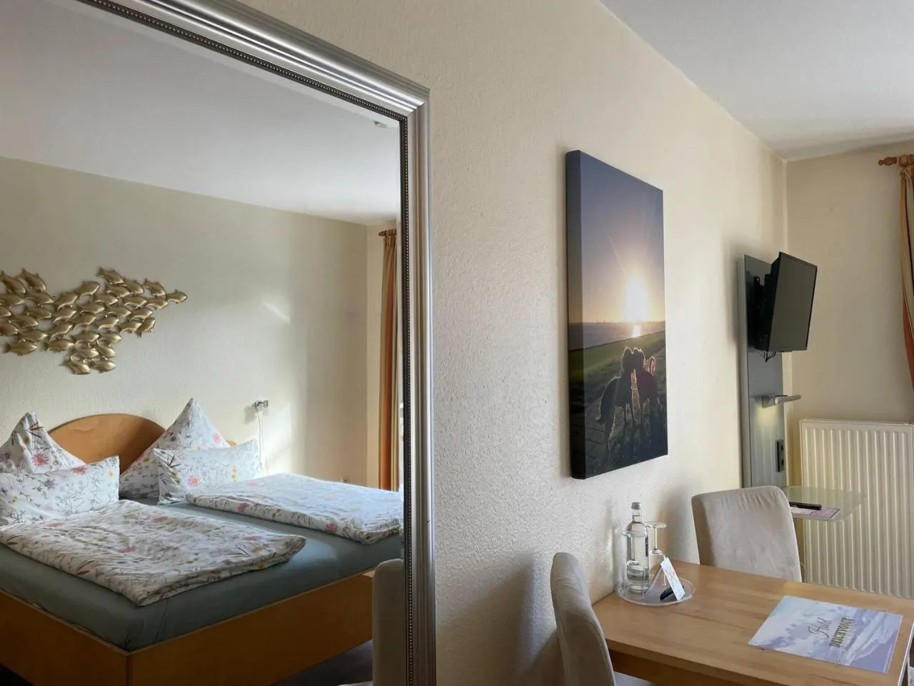 Bed in Hotel Deichvoigt