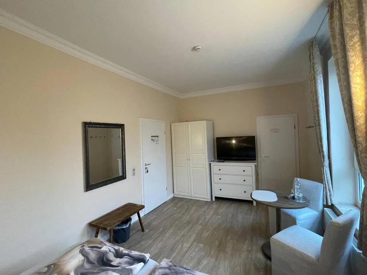 Bed in Hotel Deichvoigt