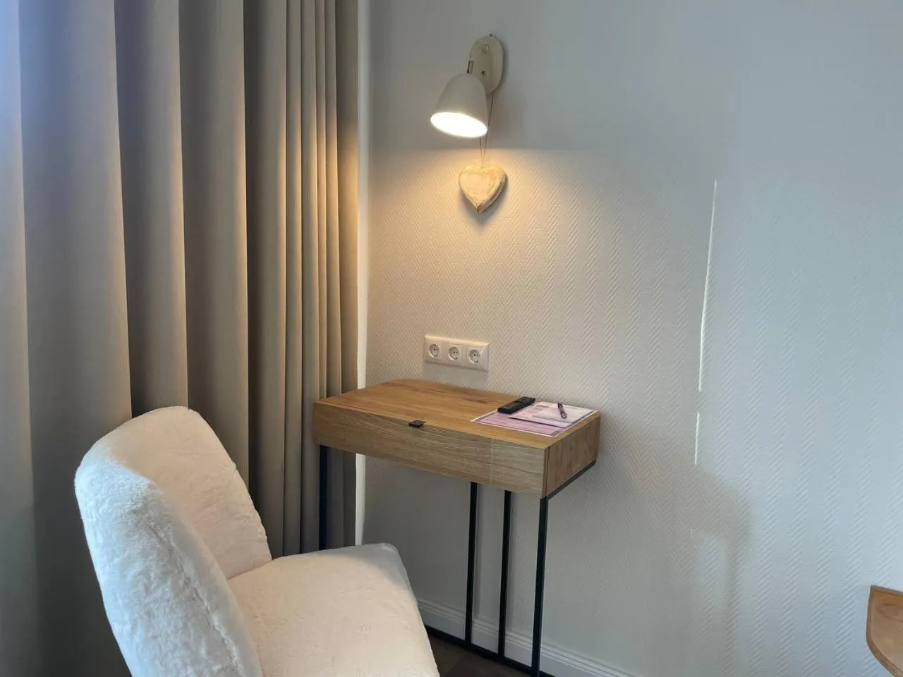 Photo of the whole room in Hotel Deichvoigt