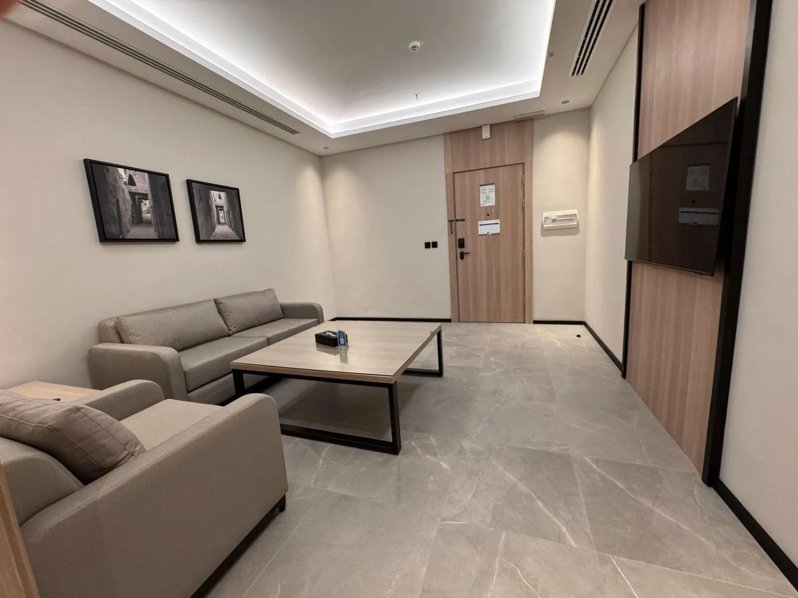 Living room in Manazel Aldiafah serviced Apartments AlSulymaniyah