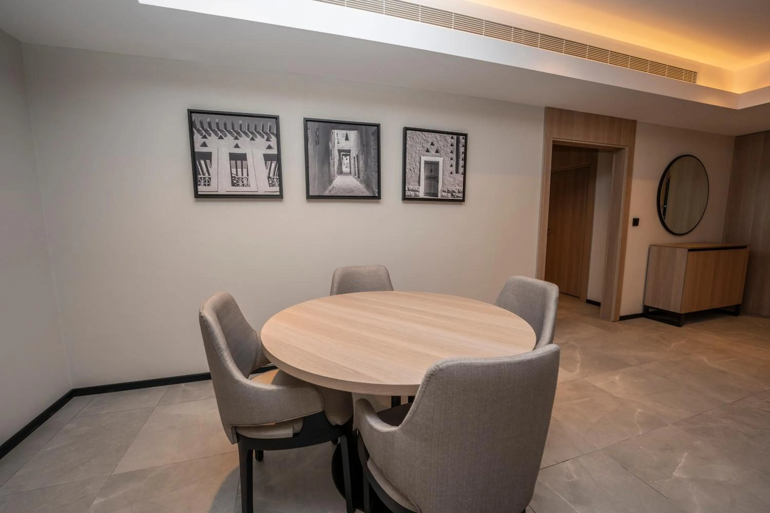 Living room in Manazel Aldiafah serviced Apartments AlSulymaniyah