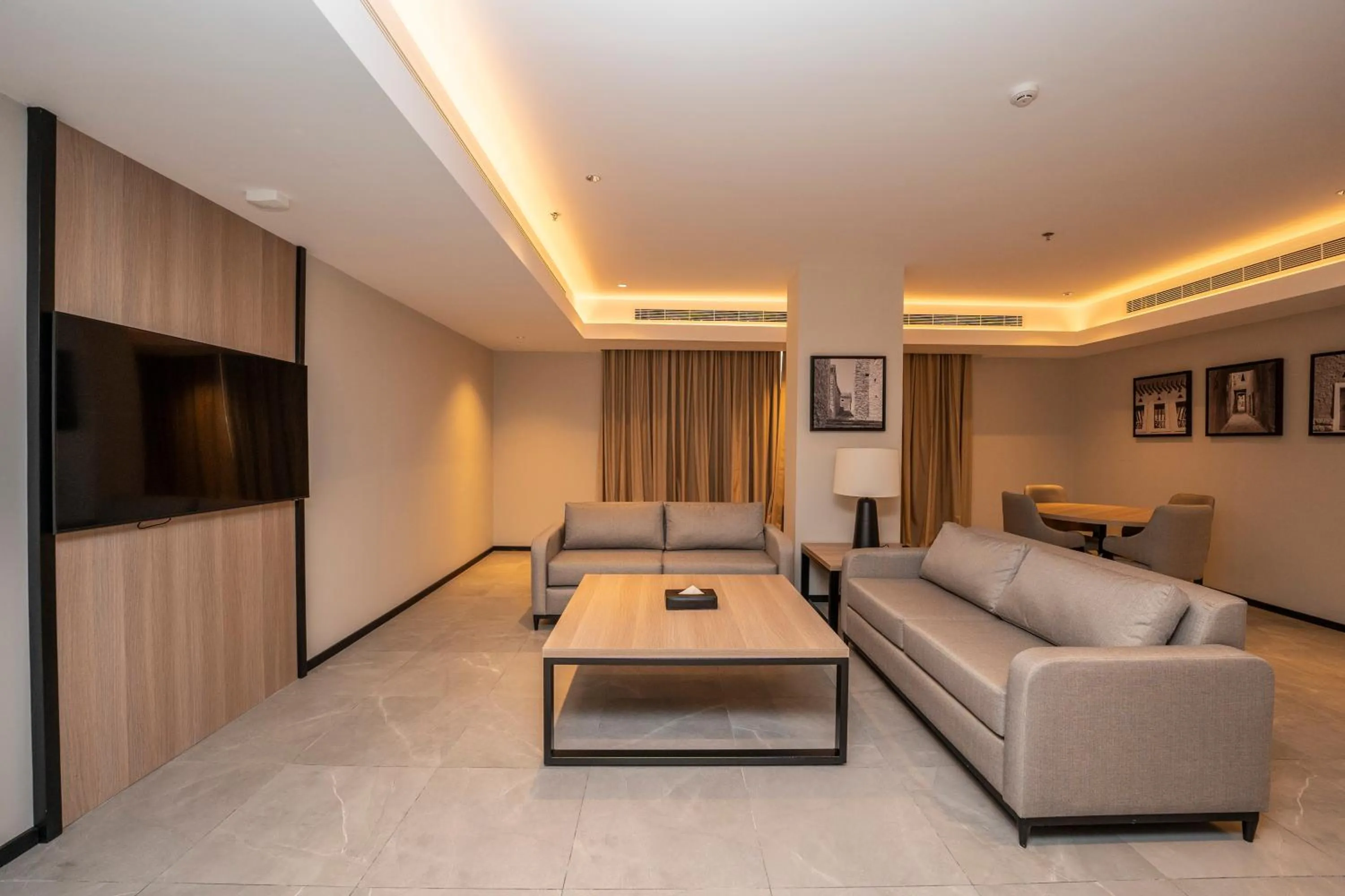 Living room in Manazel Aldiafah serviced Apartments AlSulymaniyah