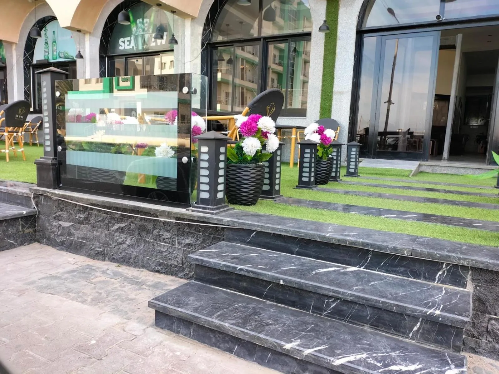 Facade/entrance in Sea View Hotel