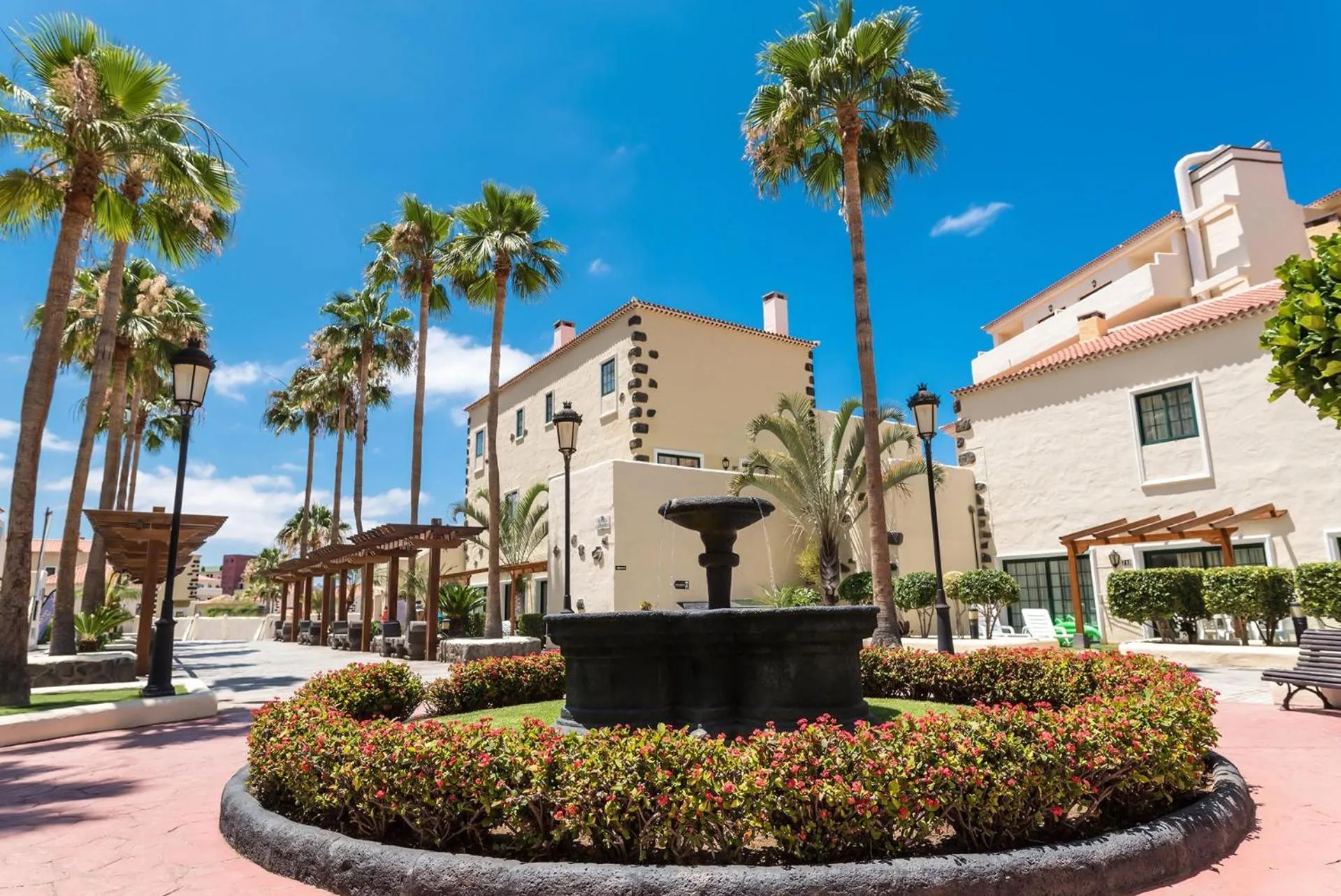 Property building in GF Isabel