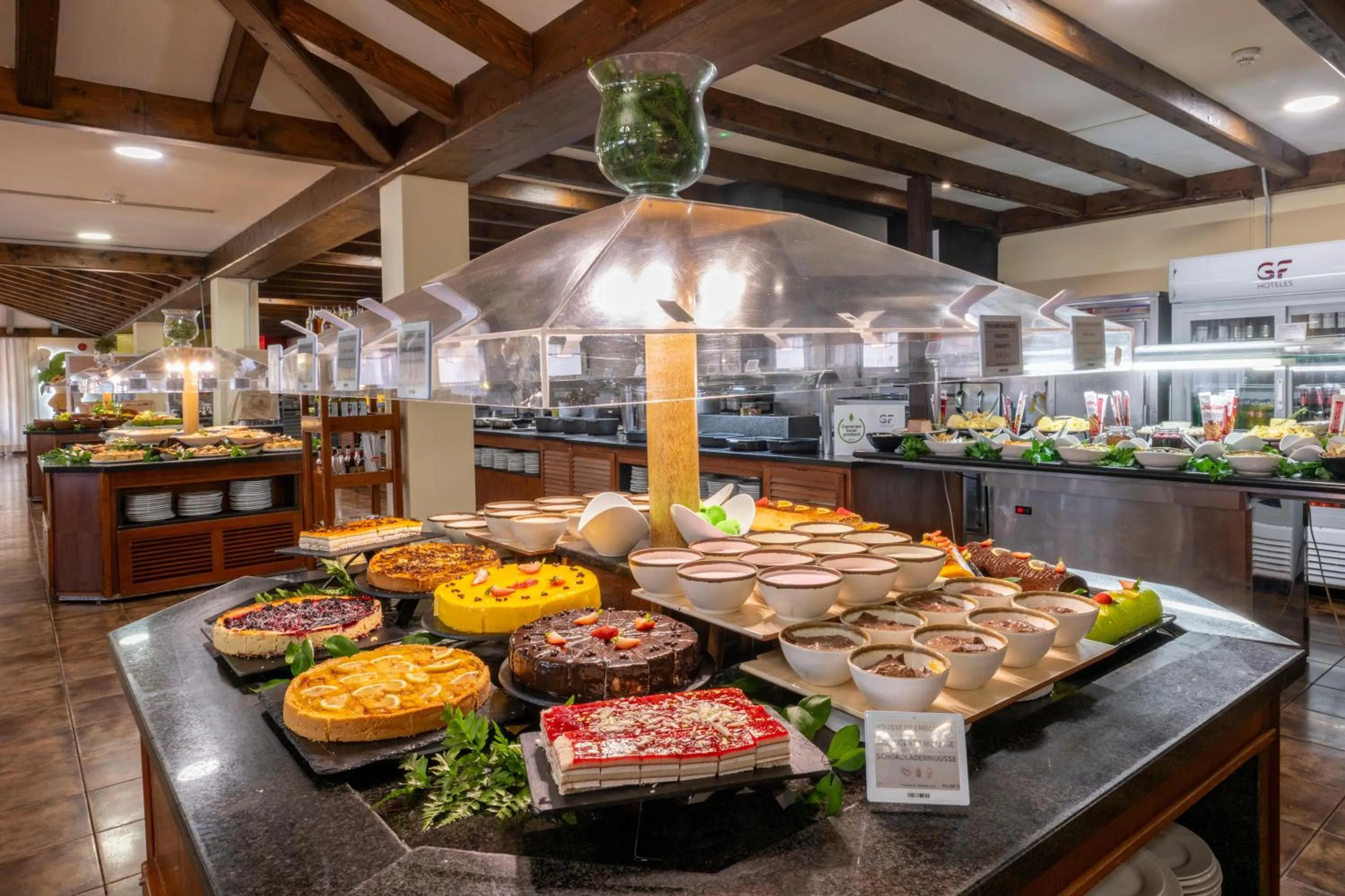 Restaurant/places to eat in GF Isabel