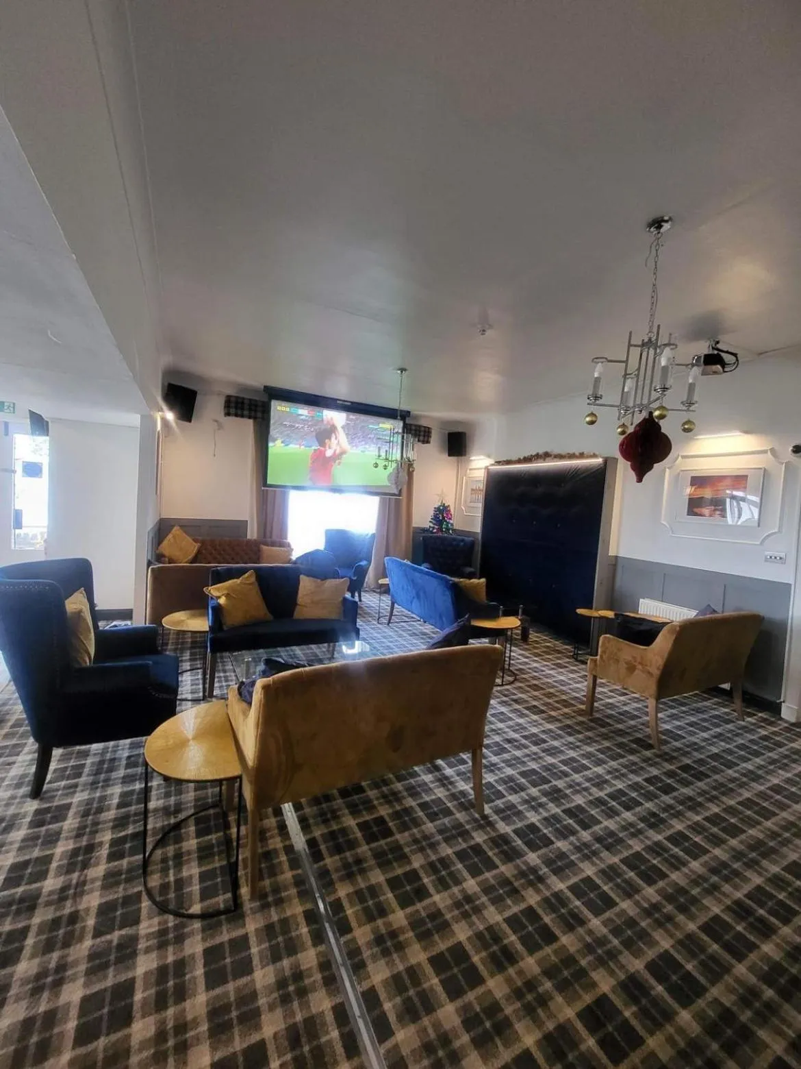 Lounge or bar in The Grey Gull Hotel