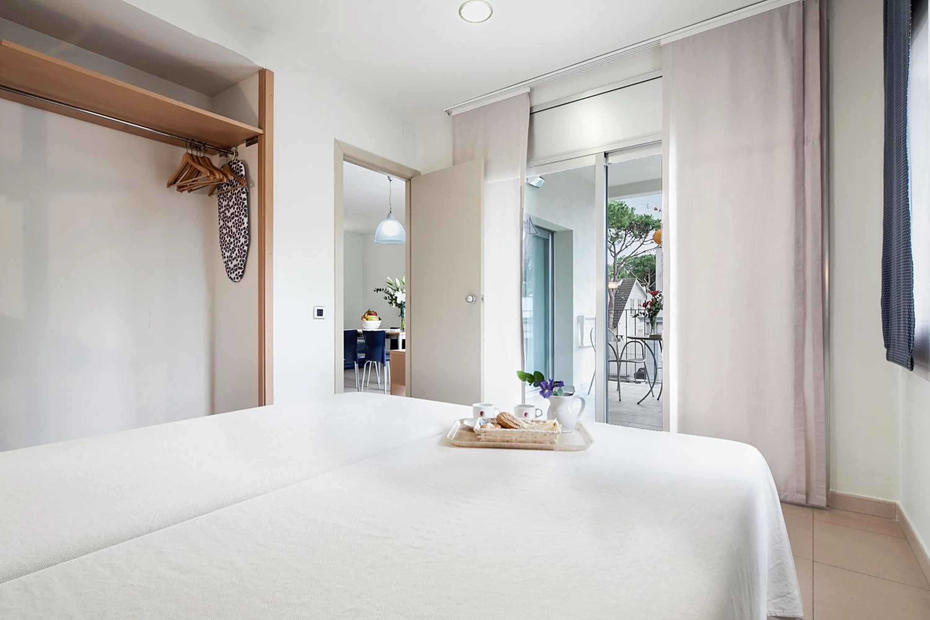 Bed in Apartamentos Porta Coeli