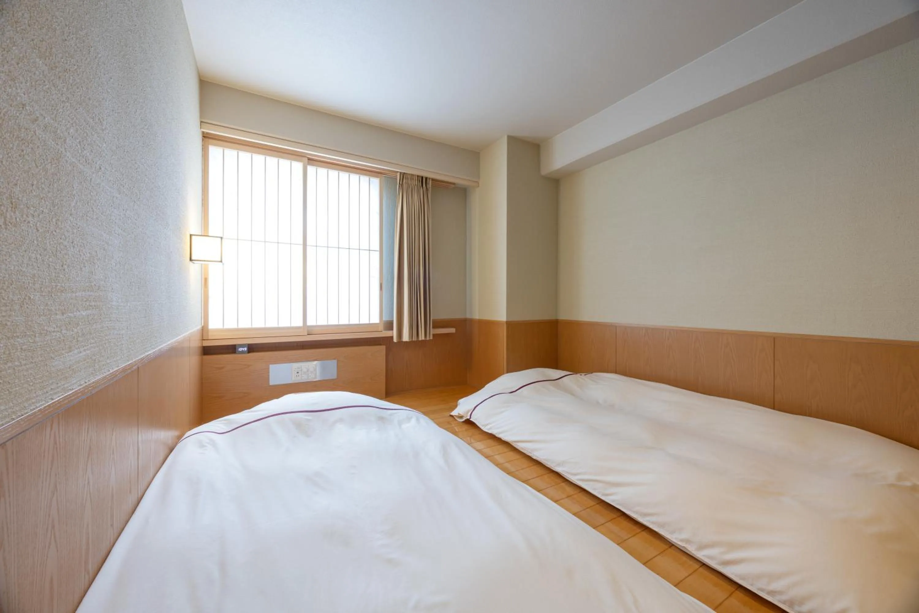 TV and multimedia, Bed in Okayama View Hotel