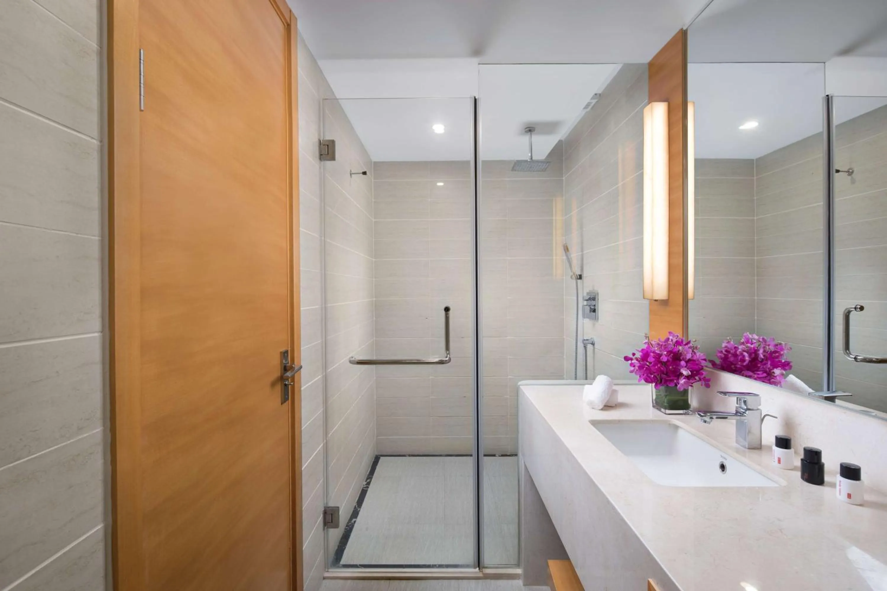 Shower in Ramada by Wyndham Beijing Airport