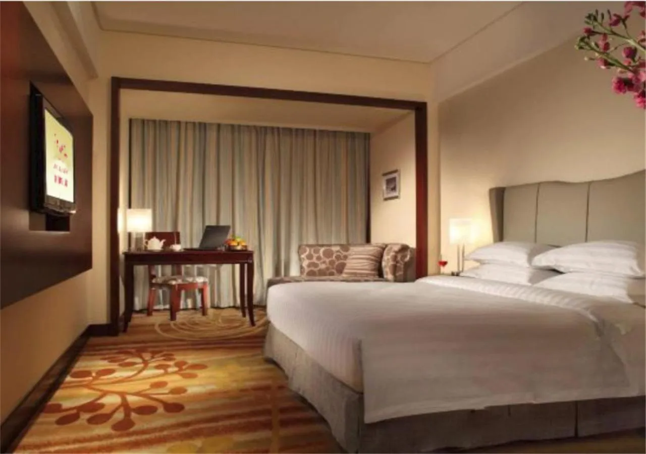 Bed in Ramada by Wyndham Beijing Airport