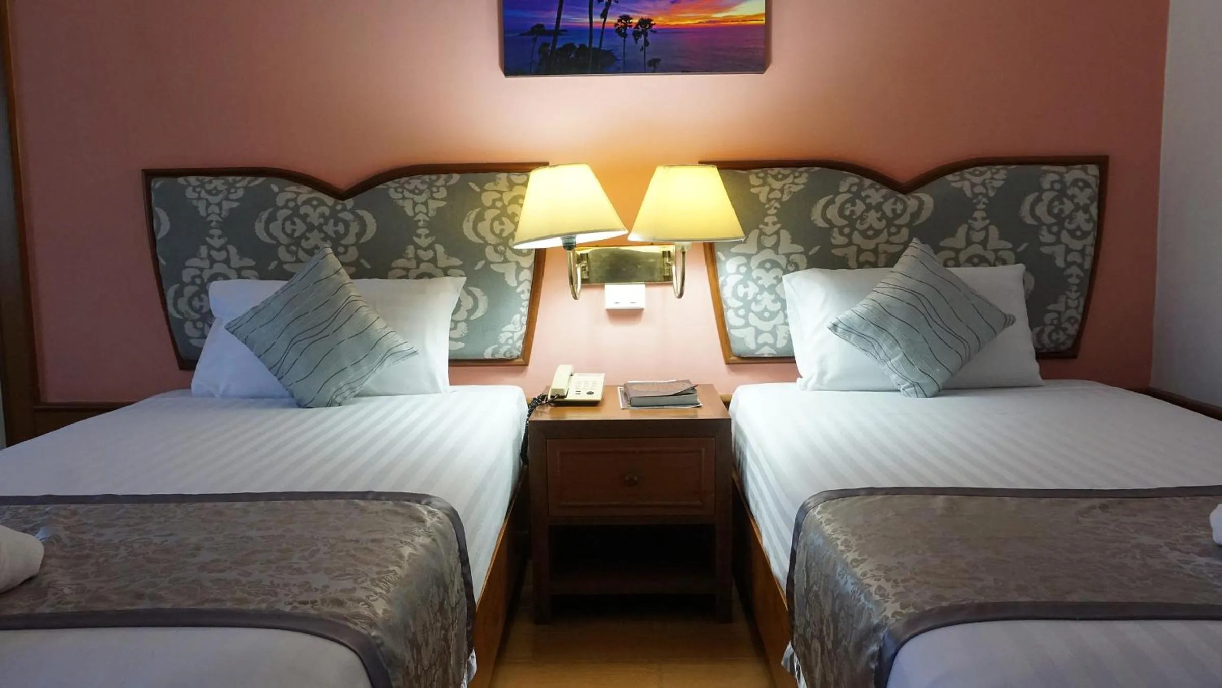 Bed in Wattana Park Hotel