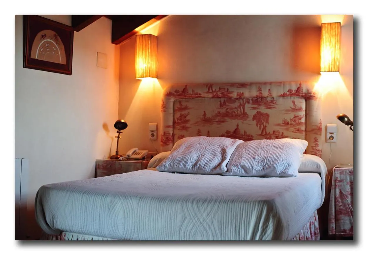 Photo of the whole room, Bed in Hotel Restaurante Doña Anita