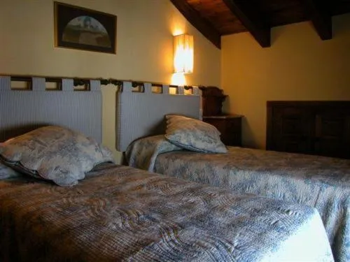 Photo of the whole room, Bed in Hotel Restaurante Doña Anita
