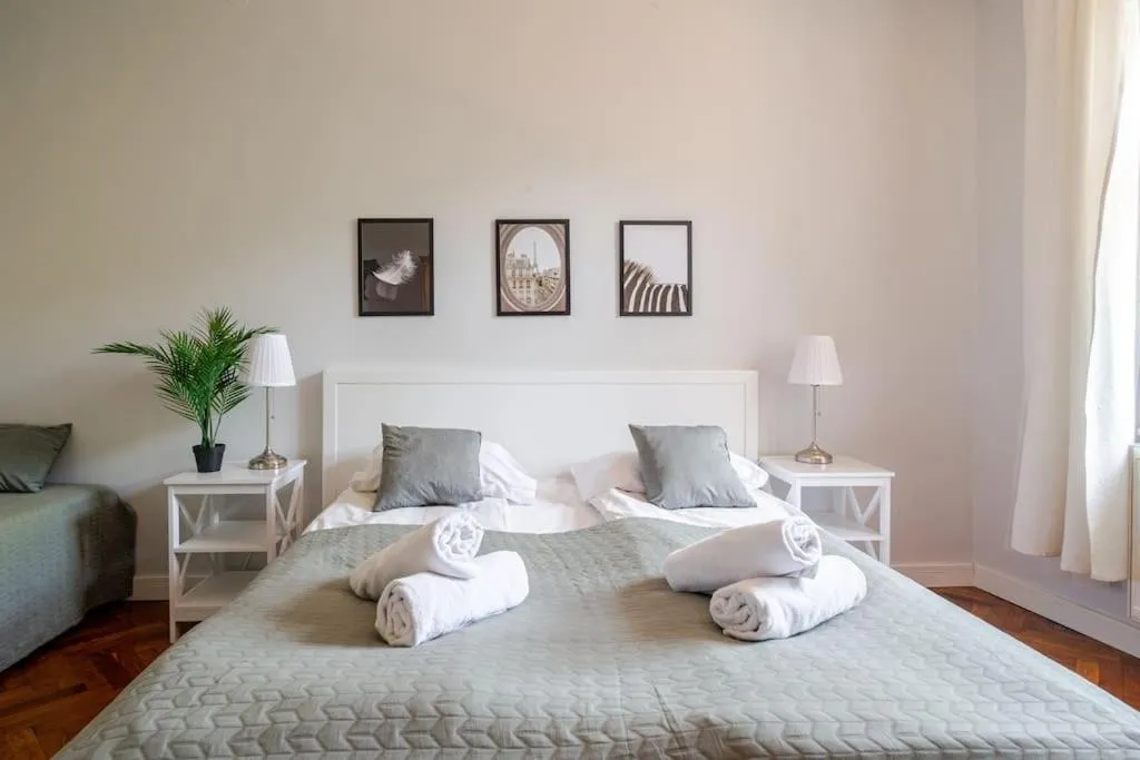 Bed in Florianska Gate Luxury Apartments