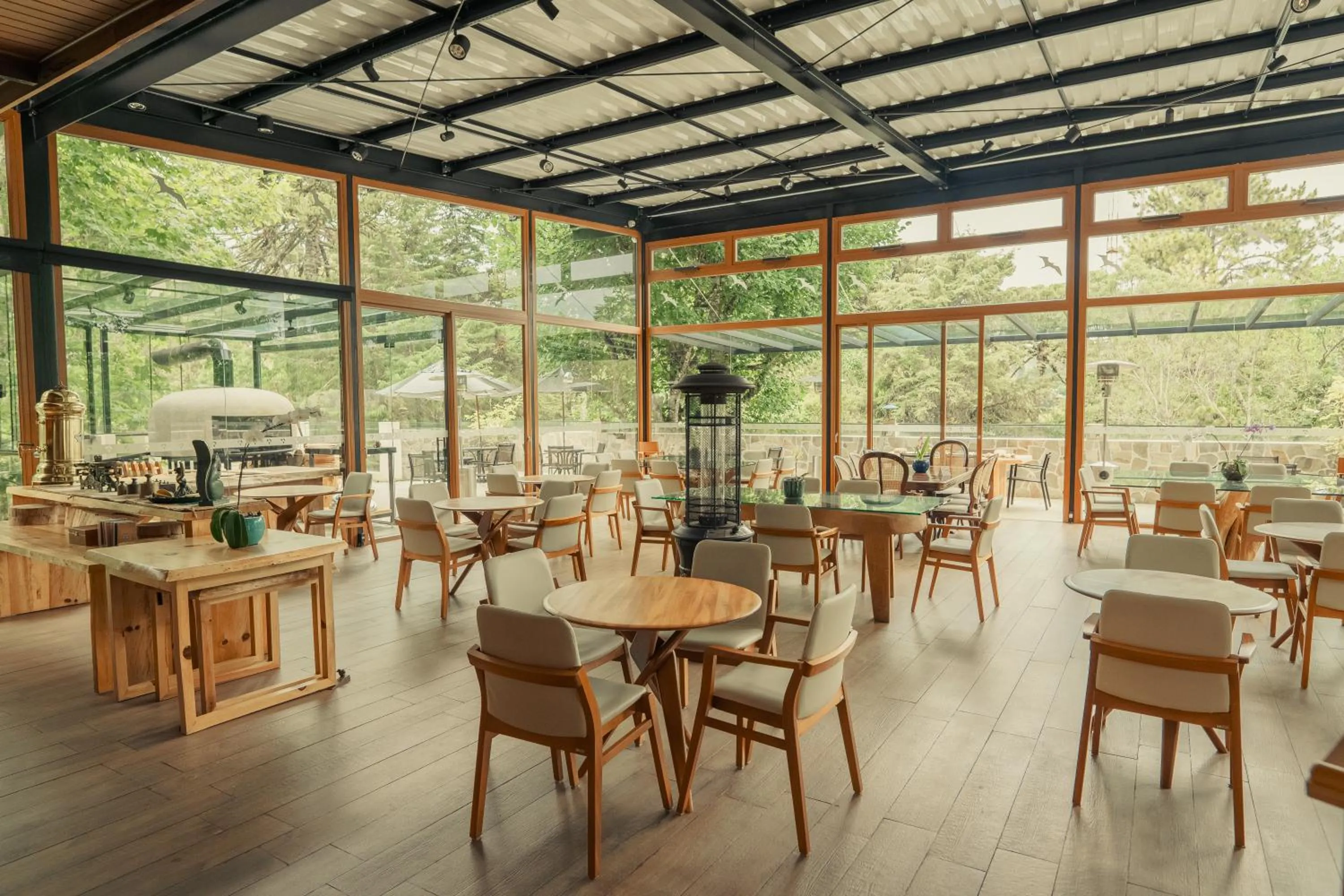 Restaurant/places to eat in Hotel Boutique QUEBRA-NOZ