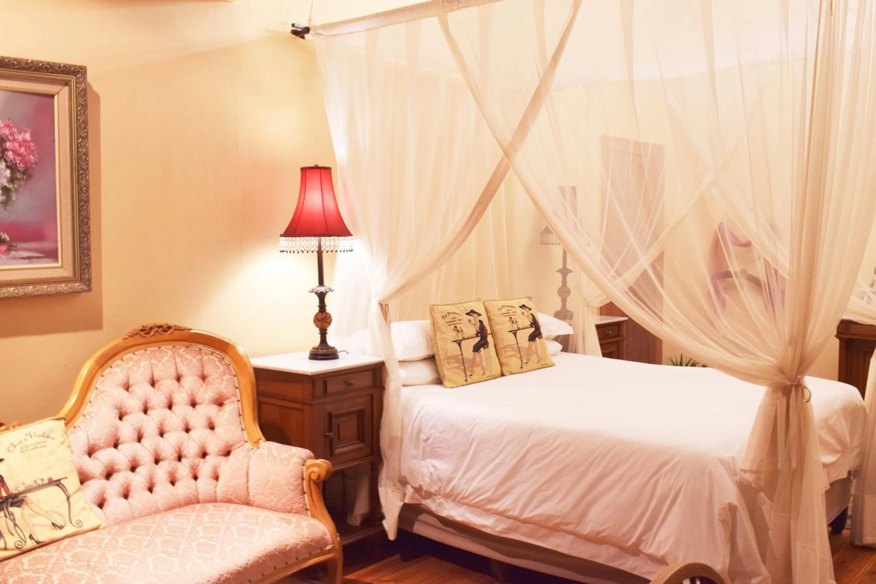 Bed in Lockerbie Lodge