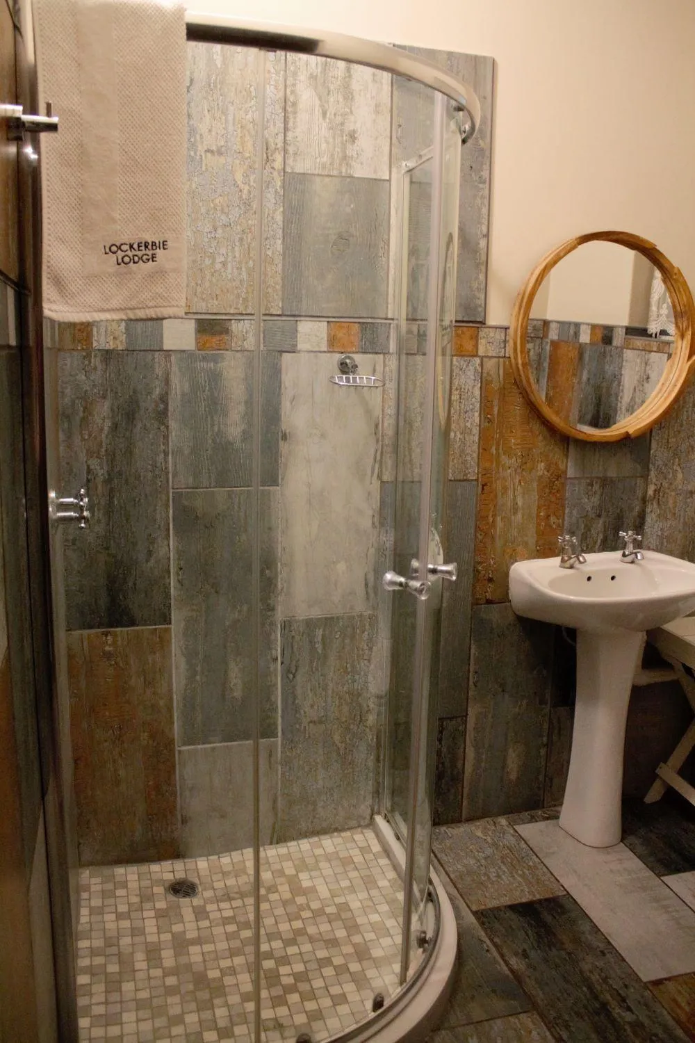 Shower in Lockerbie Lodge